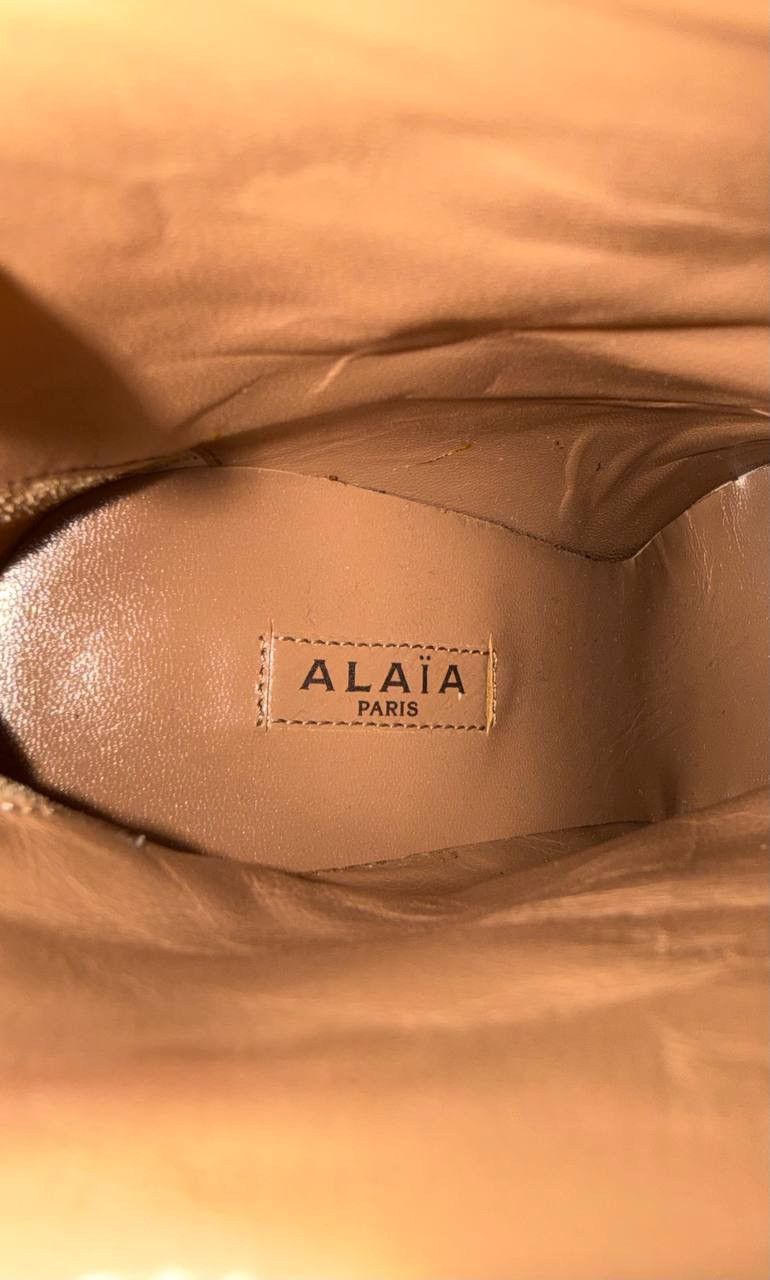 Alaia Alaia Womens Suede Peep Toe High Heel Ankle Boots Black Size Size US 5.5 / IT 35.5 - 7 Thumbnail