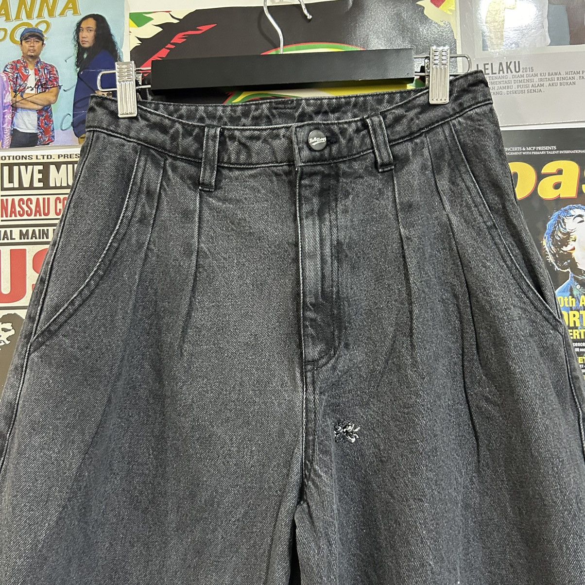 Vintage Vintage Belle Vintage Baggy Jeans Size US 28 / EU 44 - 2 Thumbnail