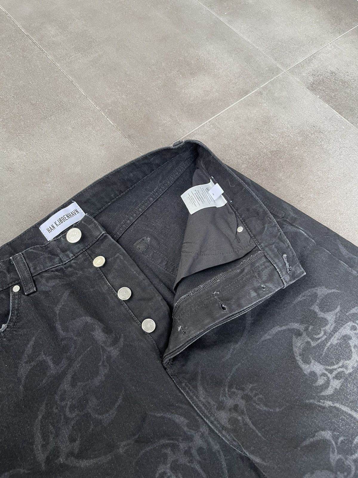 Han Kjobenhavn !DS! FW22 Han Kjobenhavn Tribal Baggy Distressed Denim Pants Size US 32 / EU 48 - 21 Thumbnail