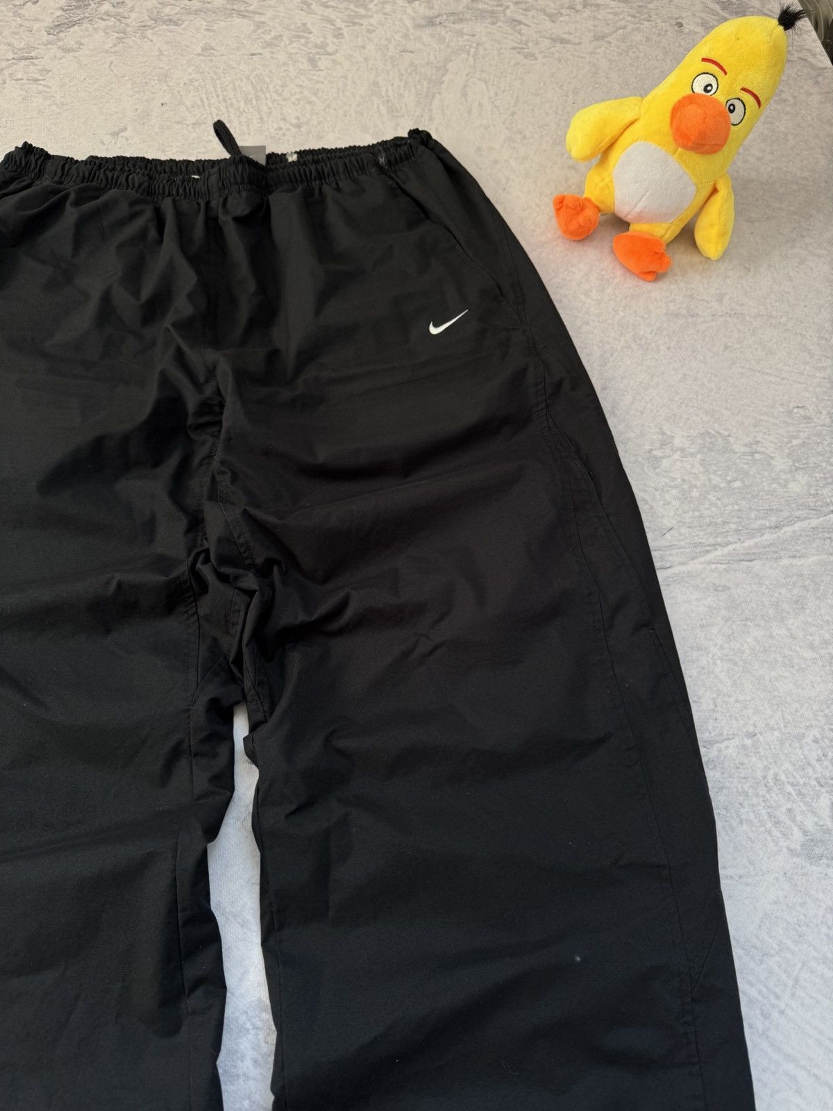 Nike × Vintage NIKE NYLON VINTAGE Y2K OVERSIZE BAGGY FIT PANTS SWEATPANTS Size US 34 / EU 50 - 3 Thumbnail