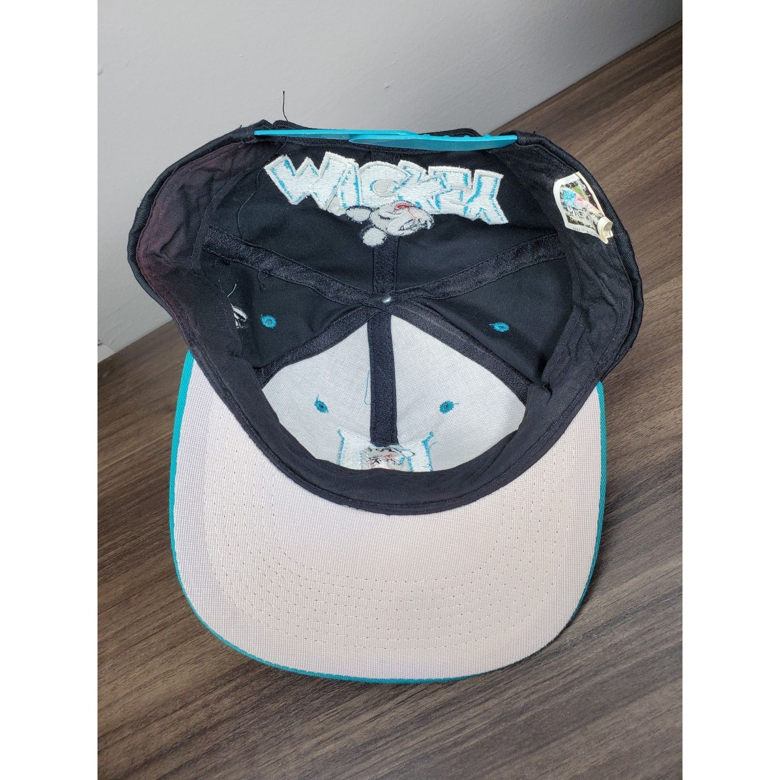 Disney × Mickey Unlimited × Vintage Disney Mickey Mouse Snapback Hat Cap M Logo Two Tone Size ONE SIZE - 6 Thumbnail