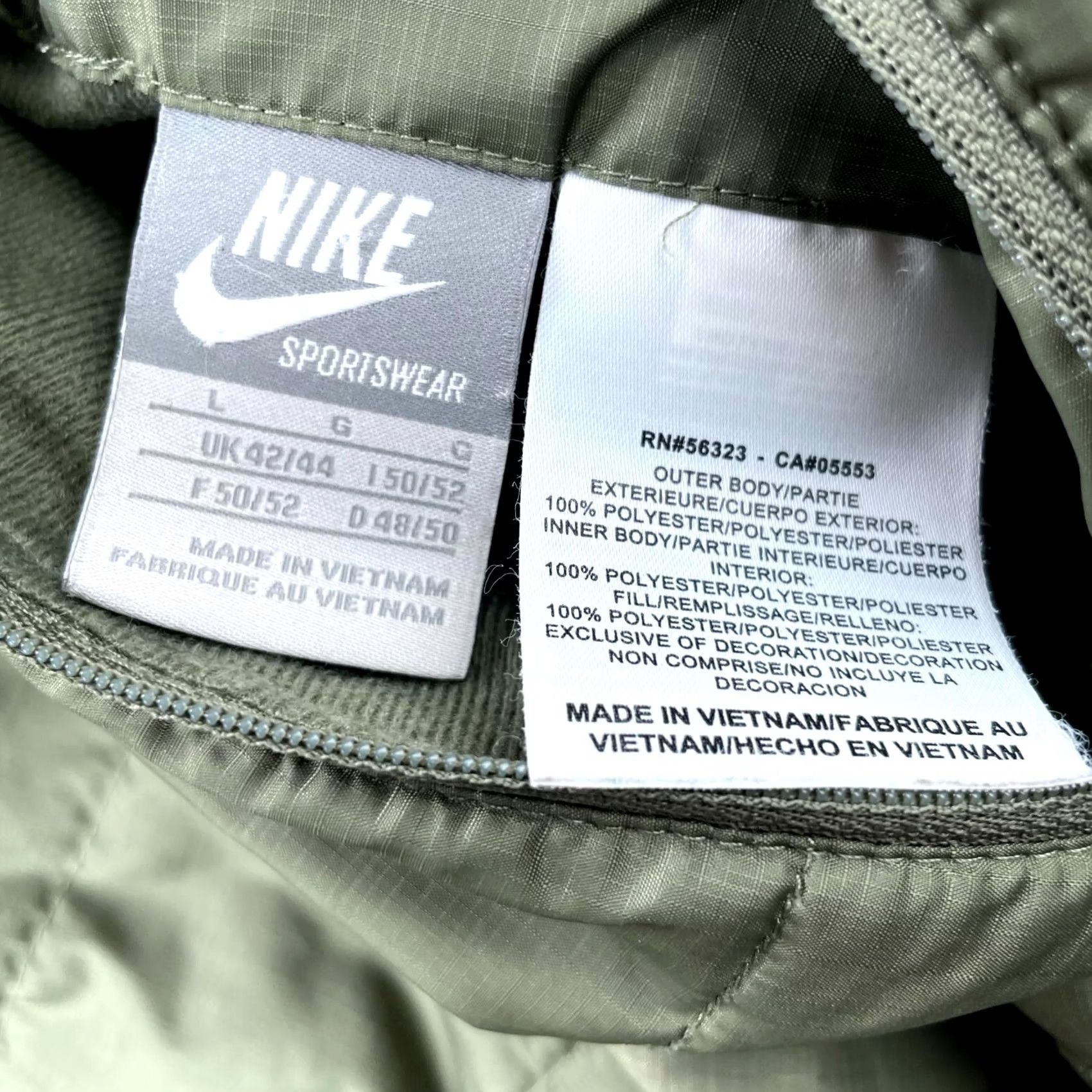Nike VINTAGE Nike Jacket Mens L Green Reversible Puffer Coat Hooded Full Zip Jacket Size US L / EU 52-54 / 3 - 7 Thumbnail