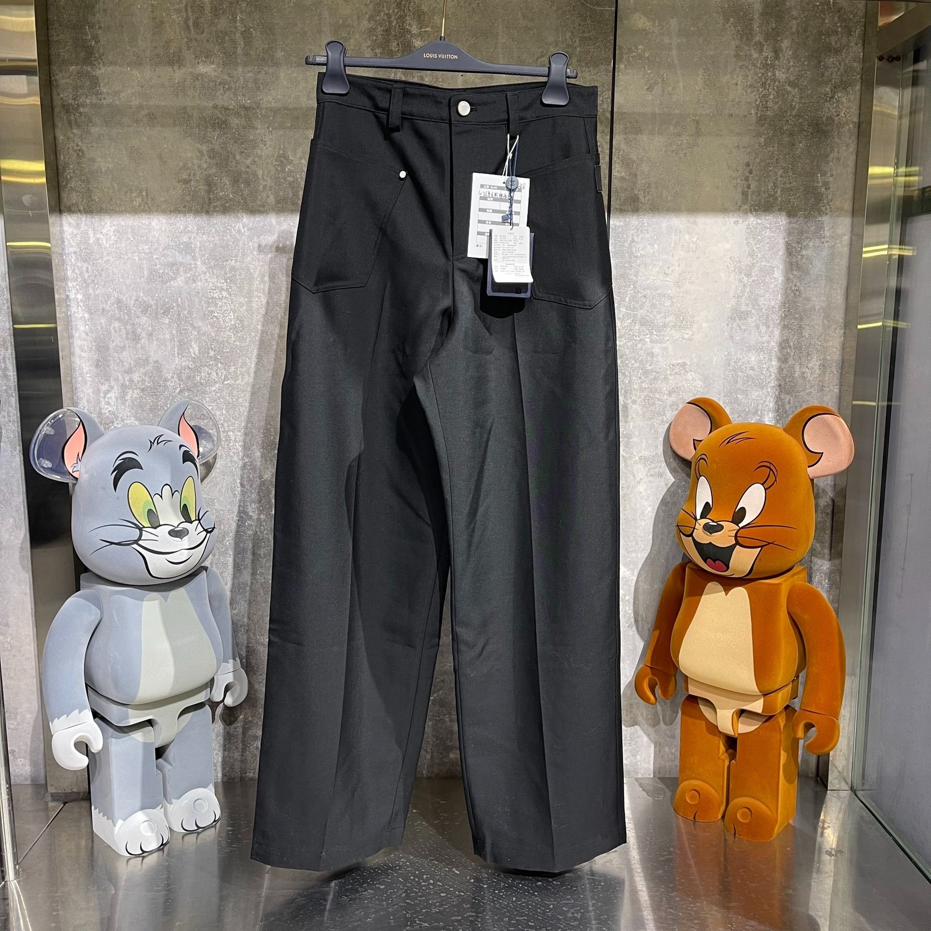 Louis Vuitton Louis Vuitton Multi Formal Trousers 40r Men Size 40R - 1 Thumbnail