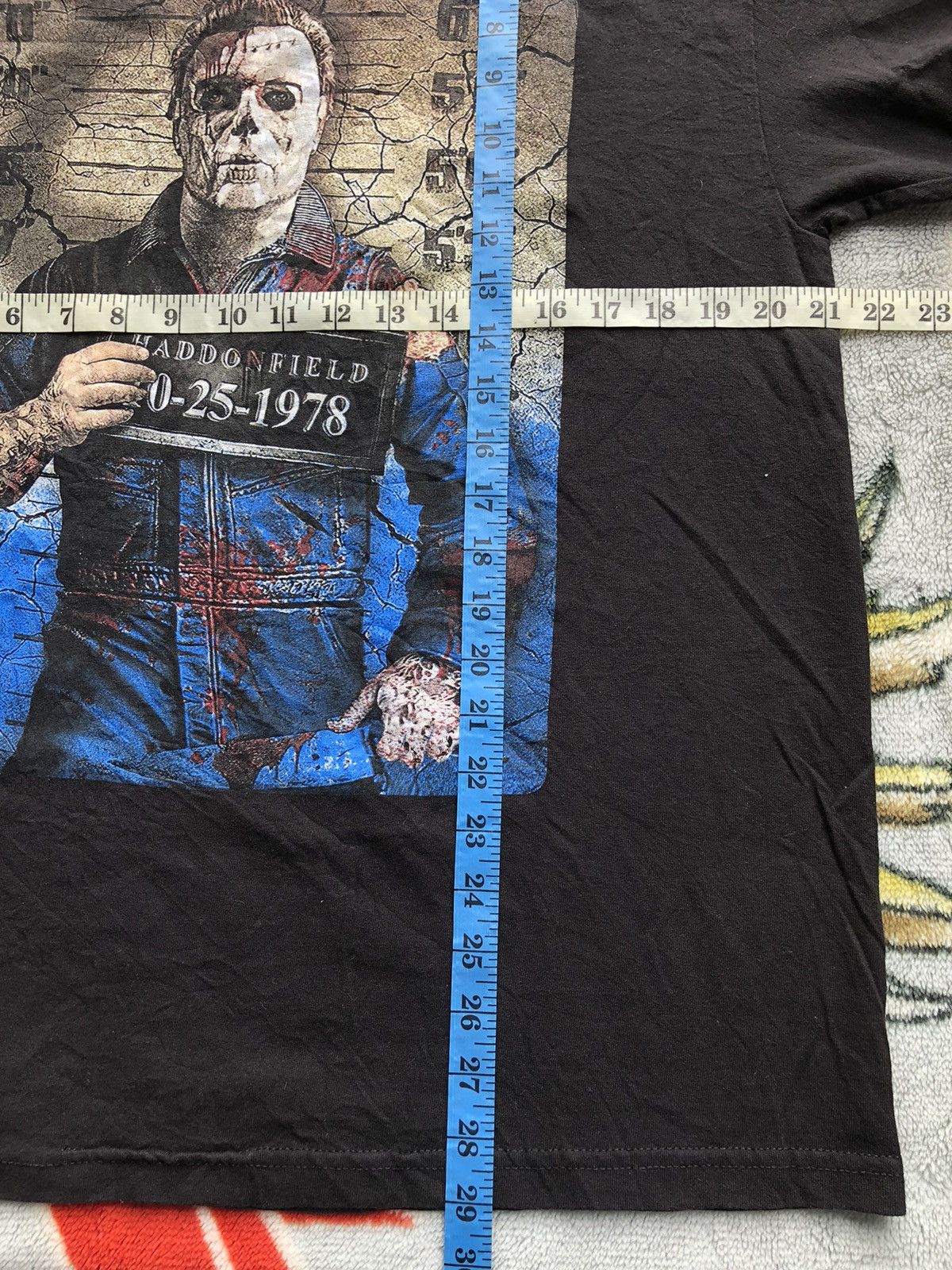 Vintage Vintage Michael Myers Film Charector Series Halloween Tee Size US L / EU 52-54 / 3 - 6 Thumbnail