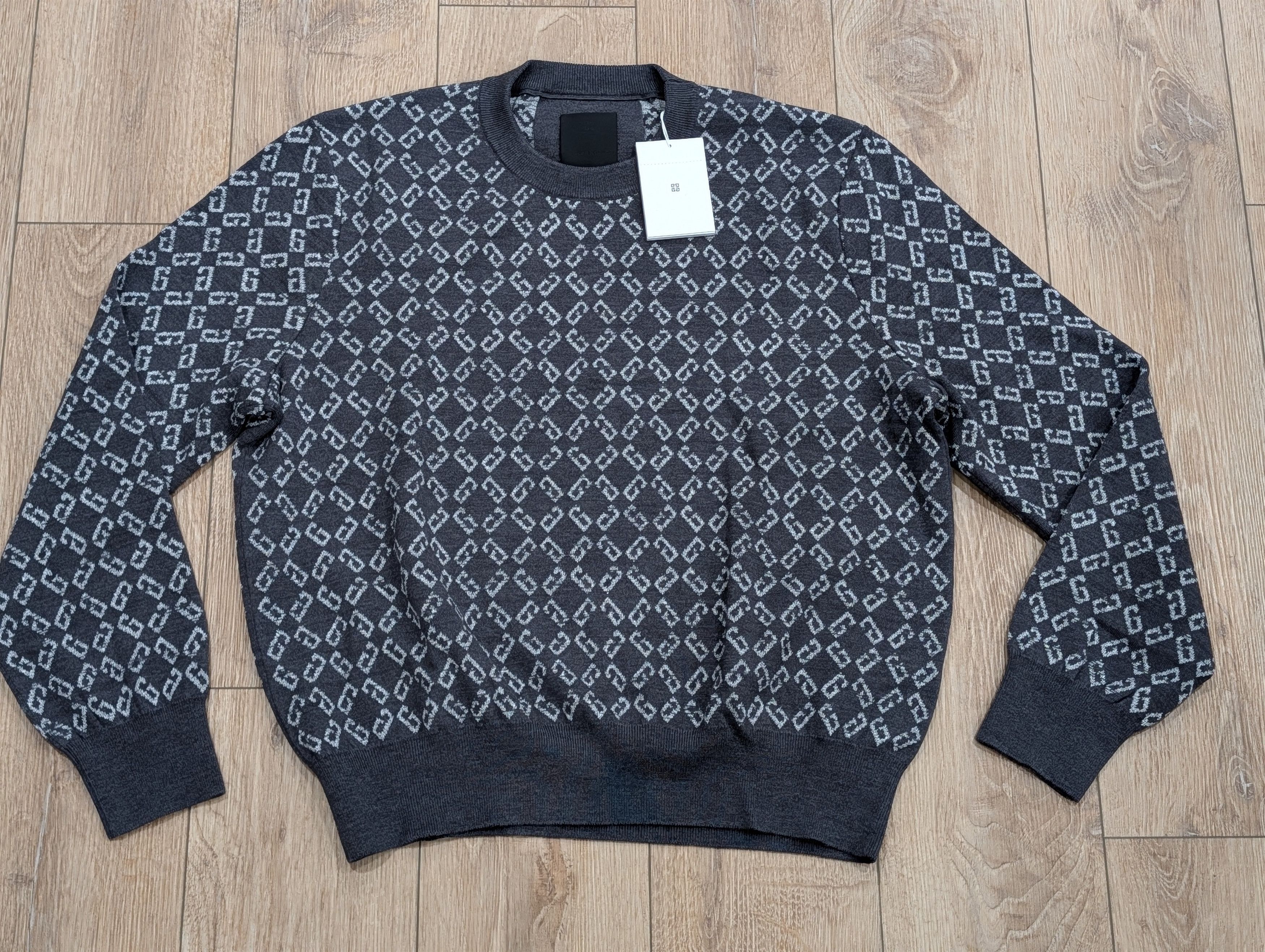 Givenchy GIVENCHY G Patterned Wool Blend Sweater Medium Gray 2XL Size US XXL / EU 58 / 5 - 1 Thumbnail