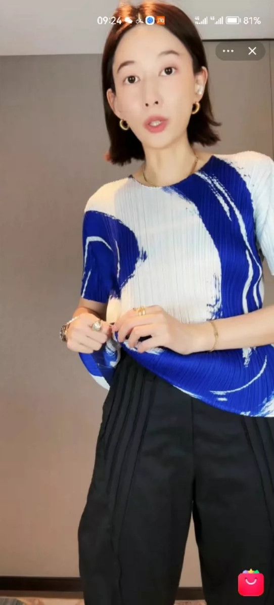 Issey Miyake issey miyake size:3 White and blue pleated top Size XXS / US 00 / IT 34 - 3 Thumbnail