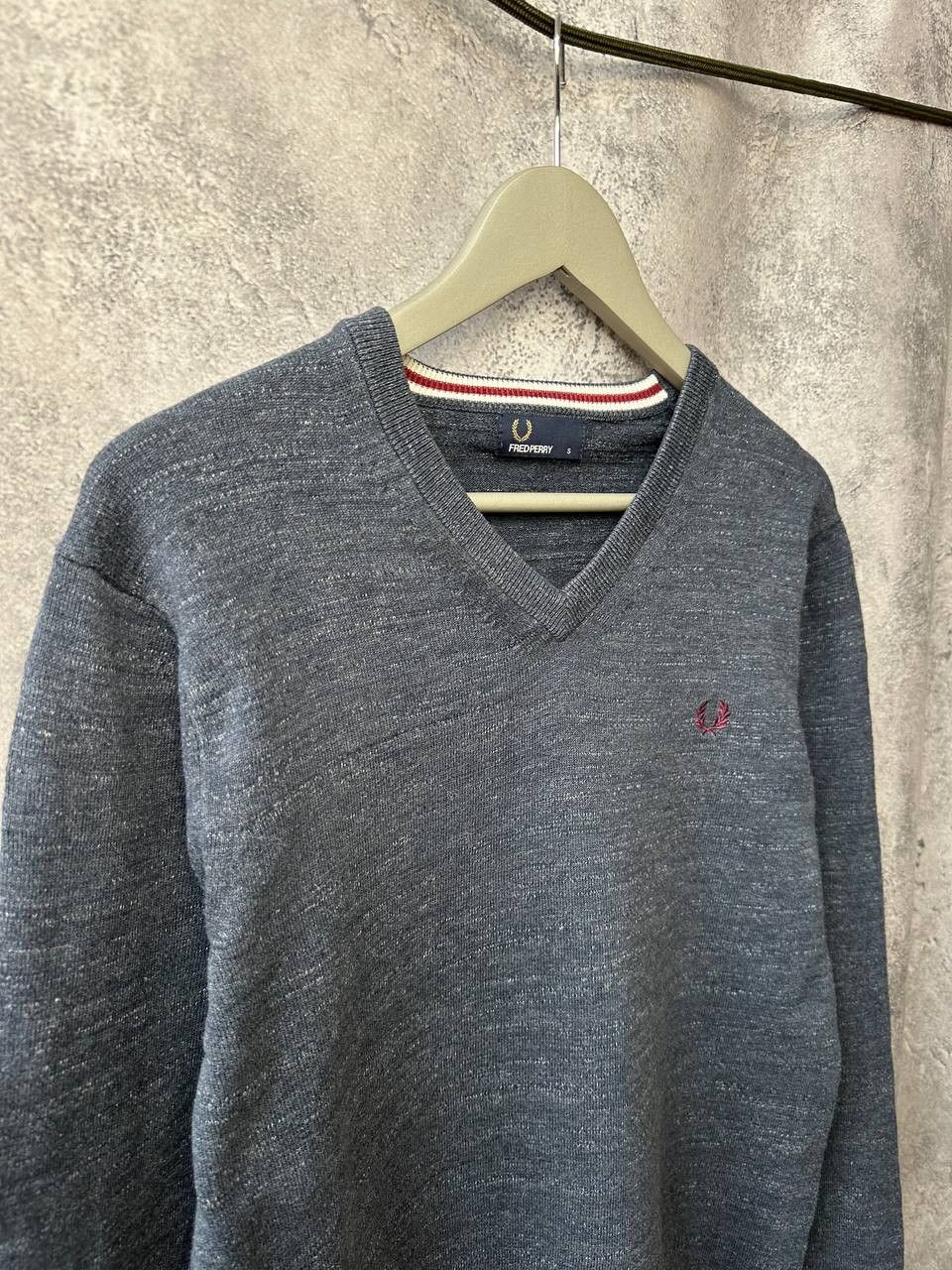 Fred Perry Fred Perry V-Neck Sweater Jumper Pullover with Еlbows Size US S / EU 44-46 / 1 - 4 Thumbnail