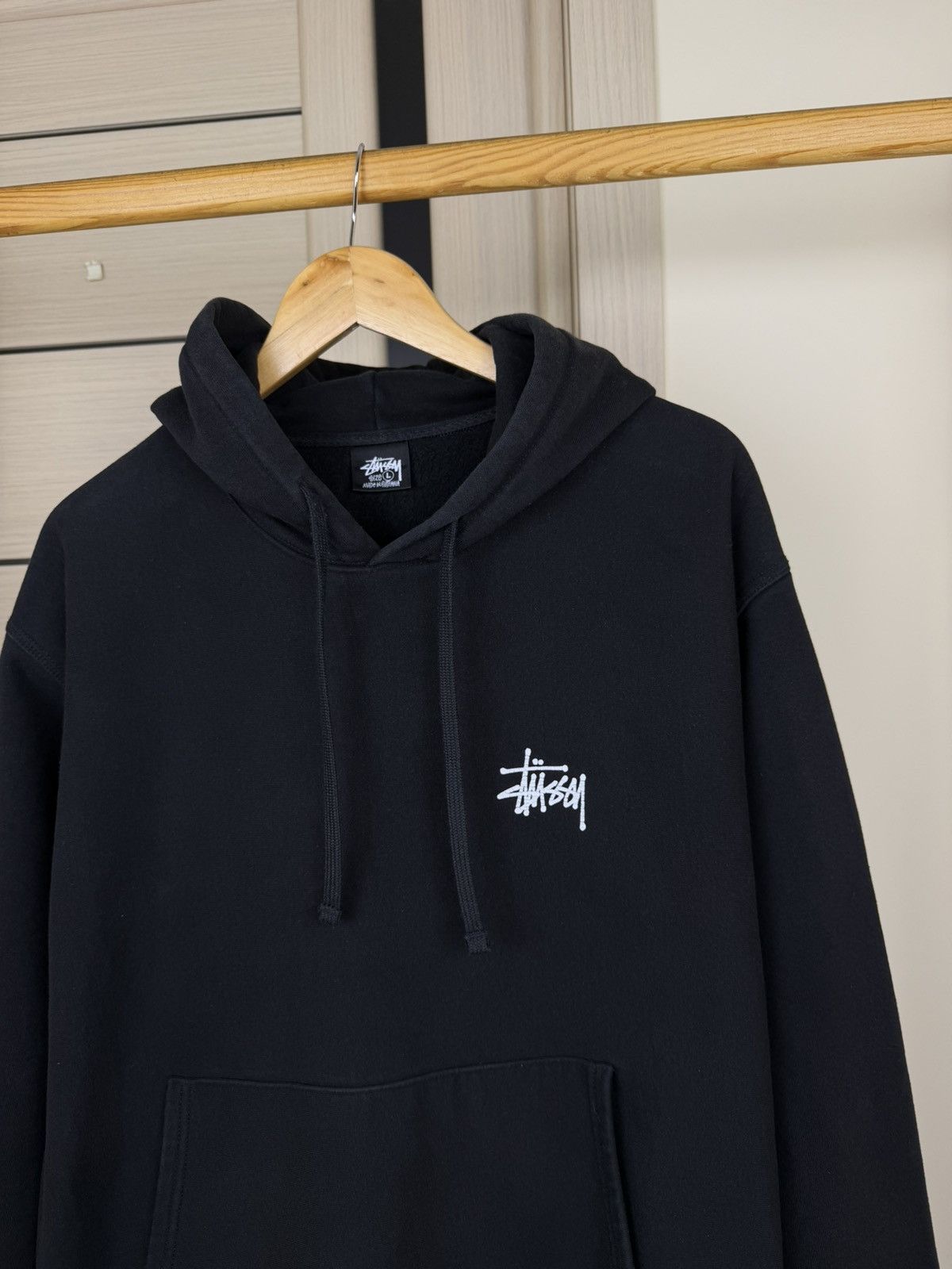 Stussy Stussy Hoodie Black Fleece Pullover Hoodie Vintage size L Size US L / EU 52-54 / 3 - 4 Thumbnail