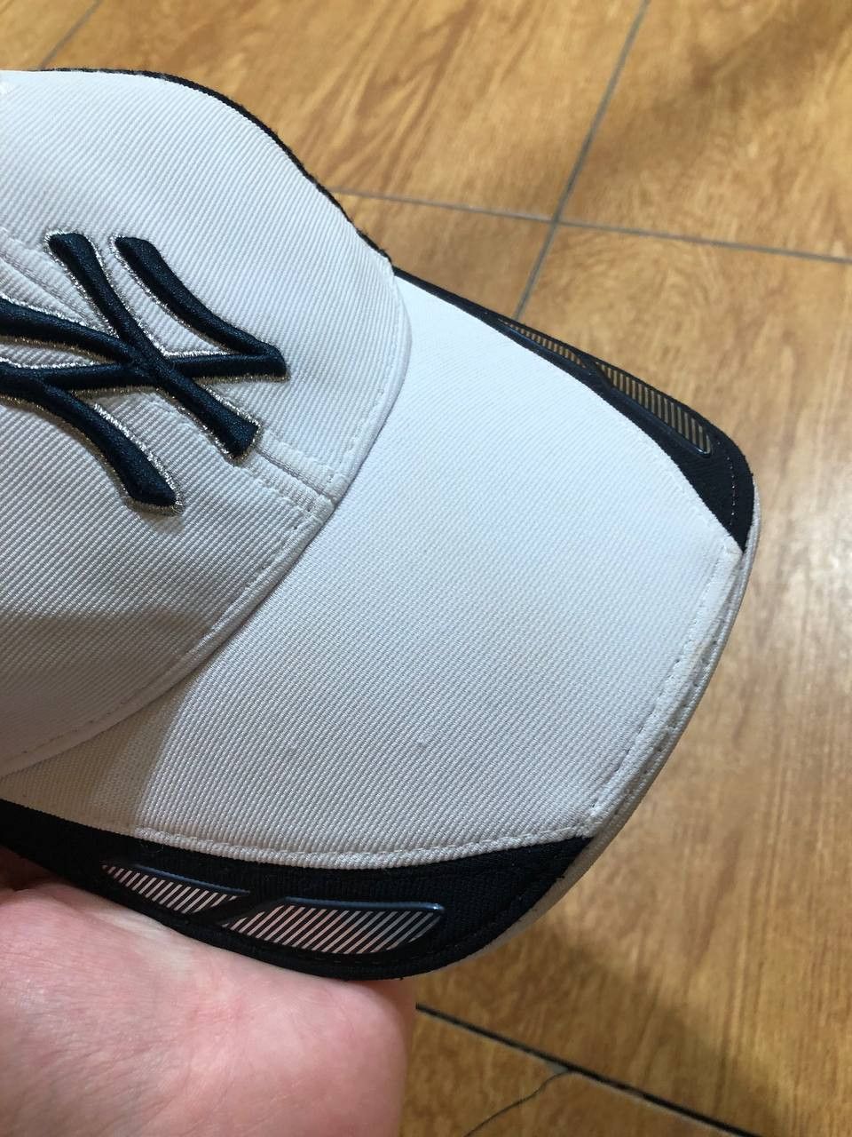 New York Yankees Rare Vintage New York Yankees Drew Pearson Strapback Cap Size ONE SIZE - 4 Thumbnail