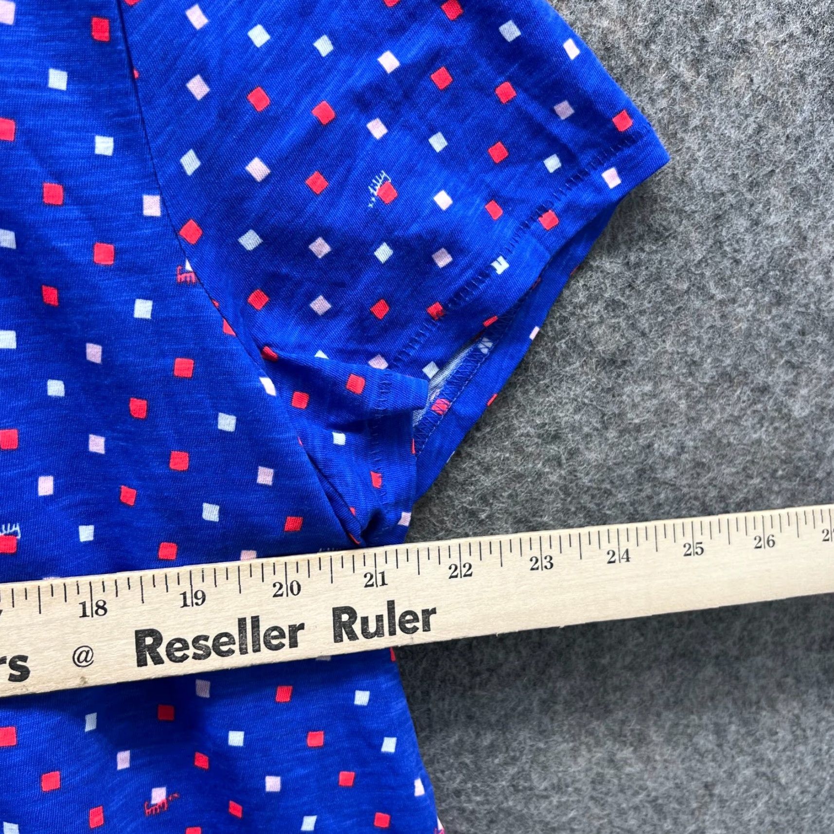 Lilly Pulitzer VINTAGE Lilly Pulitzer Shirt Women 2XL Blue Etta V Neck Top Tee Seabreeze Low Tide Dots Polka Dot Short Sleeve Casual Womens Size XXL / US 16-18 / IT 52-54 - 4 Thumbnail