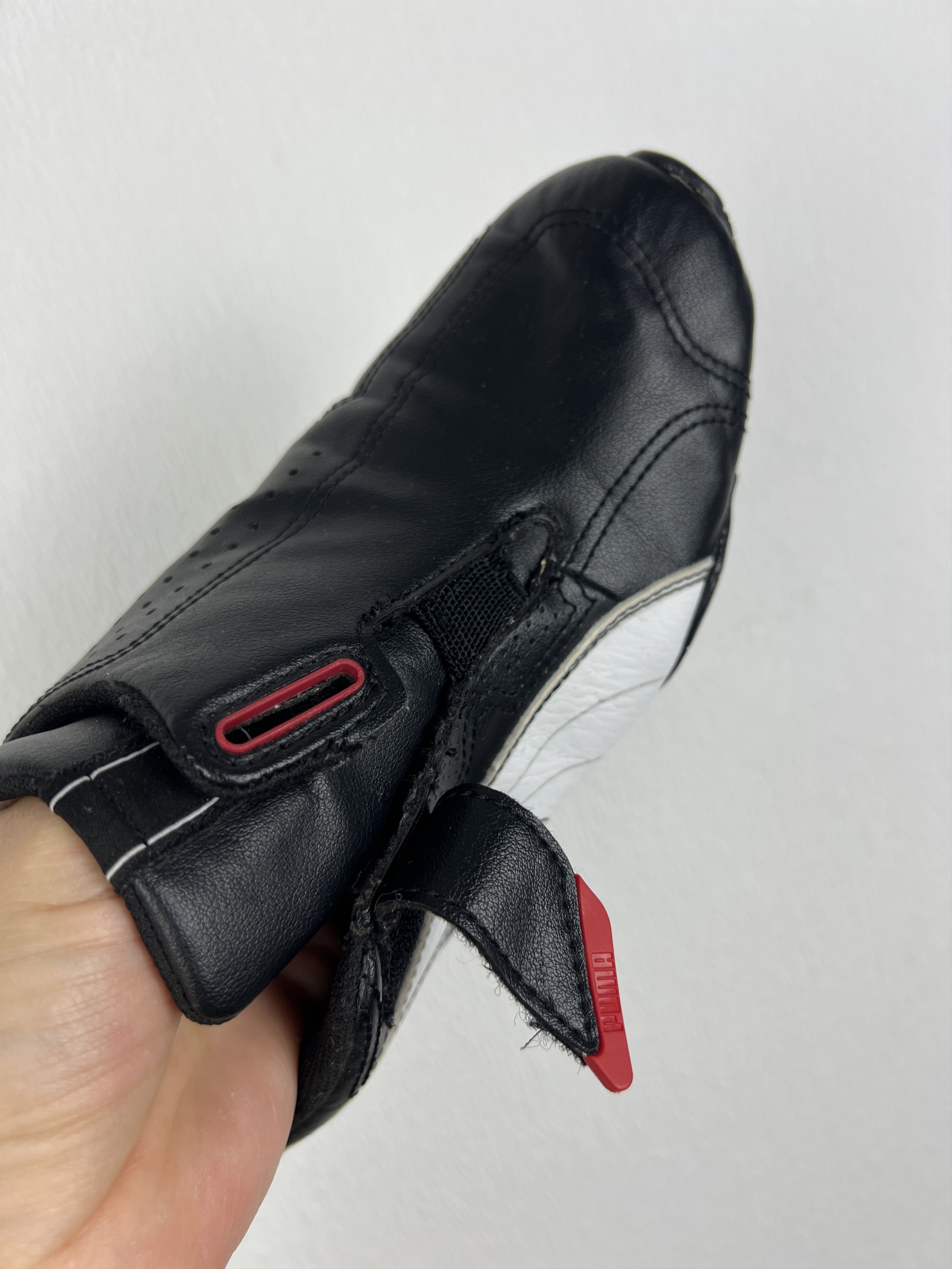 Puma Leather Black Sneakers Rare Boots Hype Y2K Mens US 7 EUR 39 Size US 7 / EU 40 - 7 Thumbnail