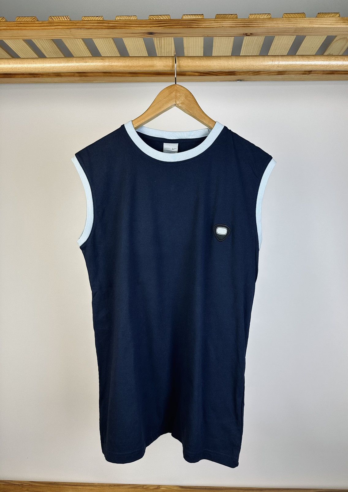 Nike × Vintage Vintage 90s Nike tank top y2k swoosh small logo Size US L / EU 52-54 / 3 - 1 Thumbnail