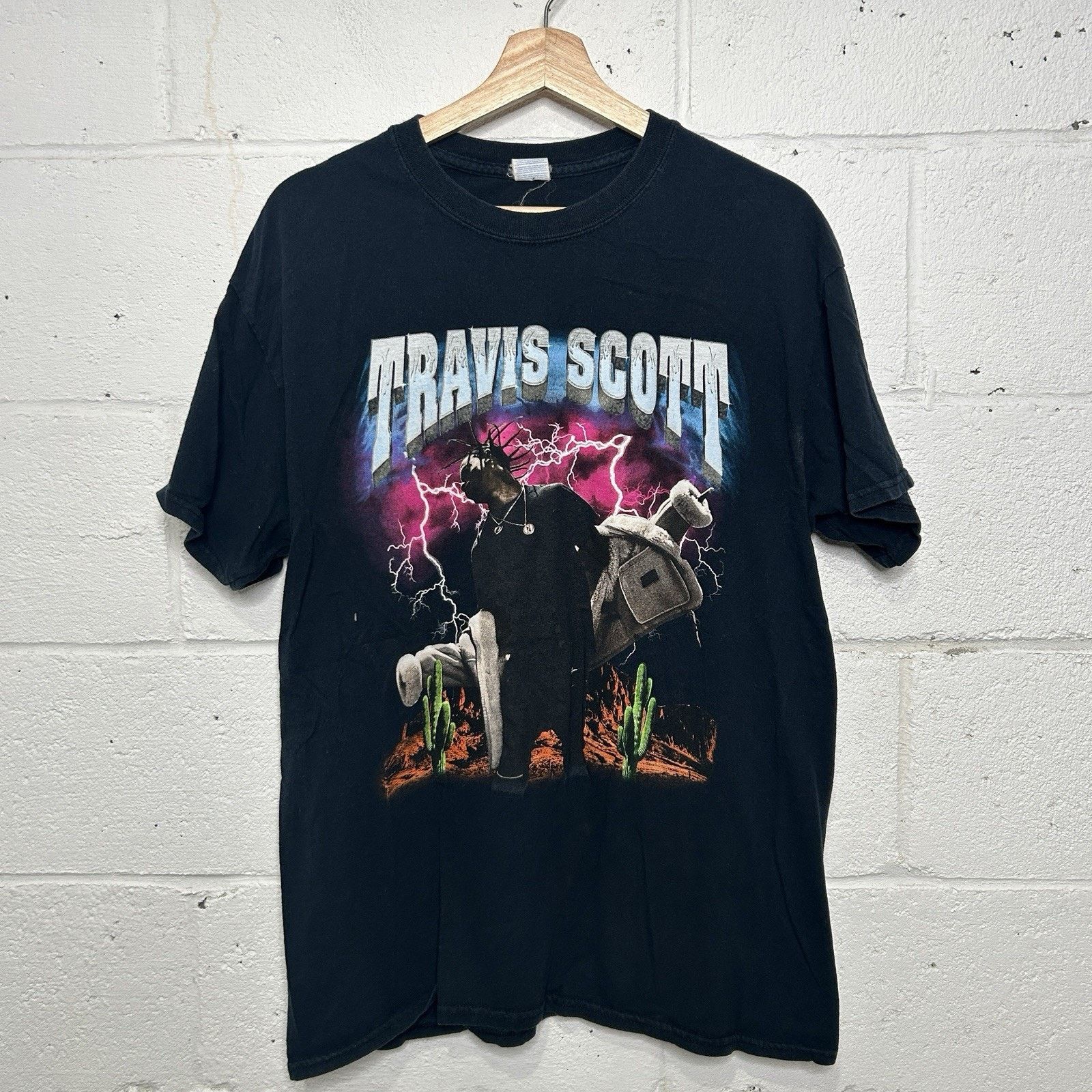 Travis Scott Travis Scott 2015 Rodeo Tour Lightning Tee “Black” Size US L / EU 52-54 / 3 - 1 Thumbnail