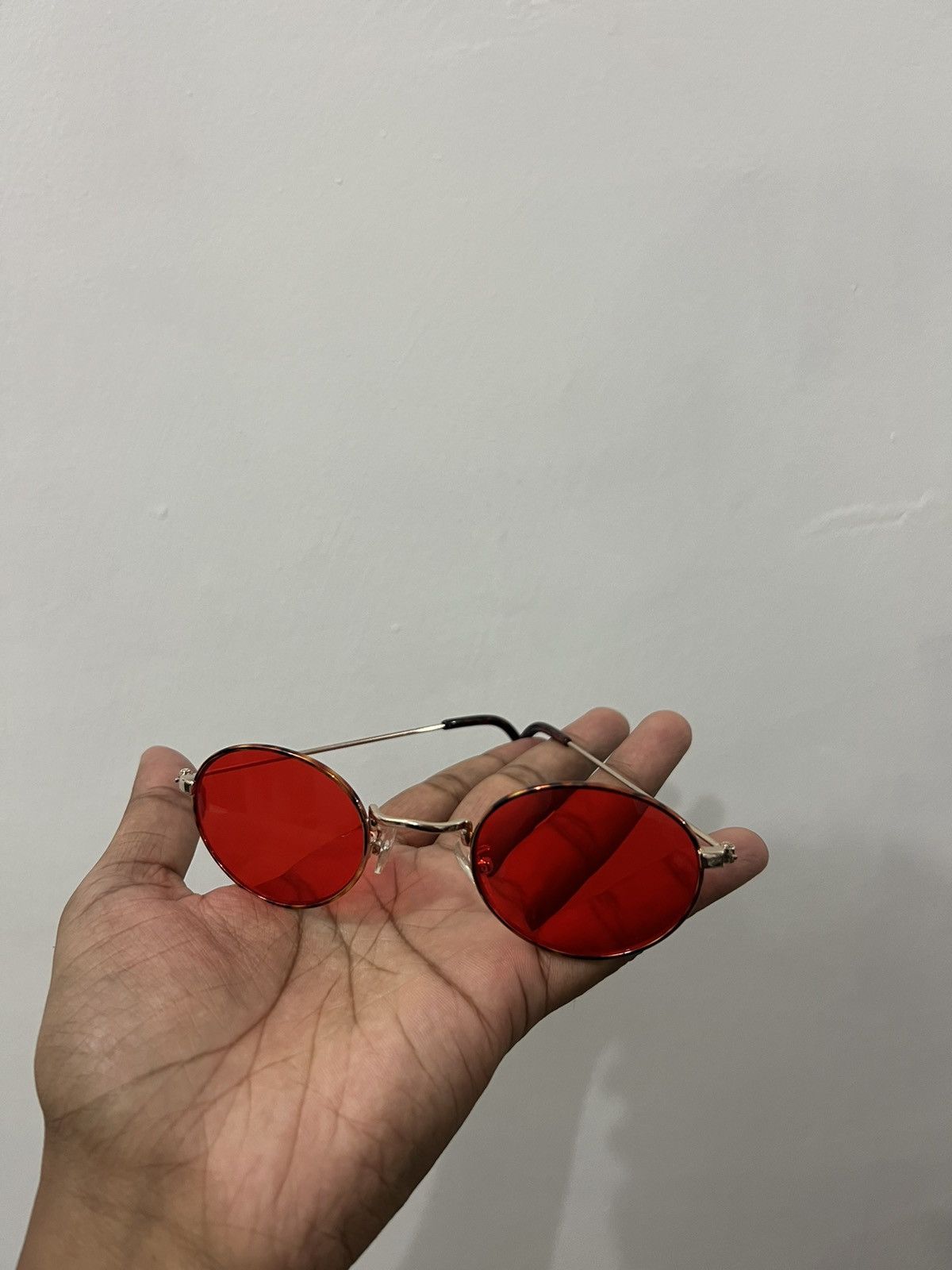 If Six Was Nine Vintage Red H4301-5 20% Glasses Size ONE SIZE - 10 Thumbnail