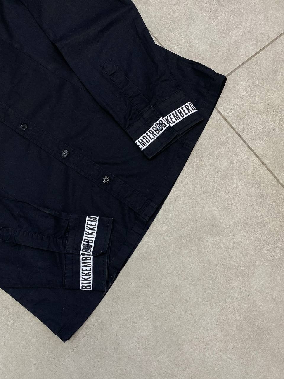 Dirk Bikkembergs Vintage Bikkembergs Cuffs Logo Buttons Shirt Size US M / EU 48-50 / 2 - 6 Thumbnail