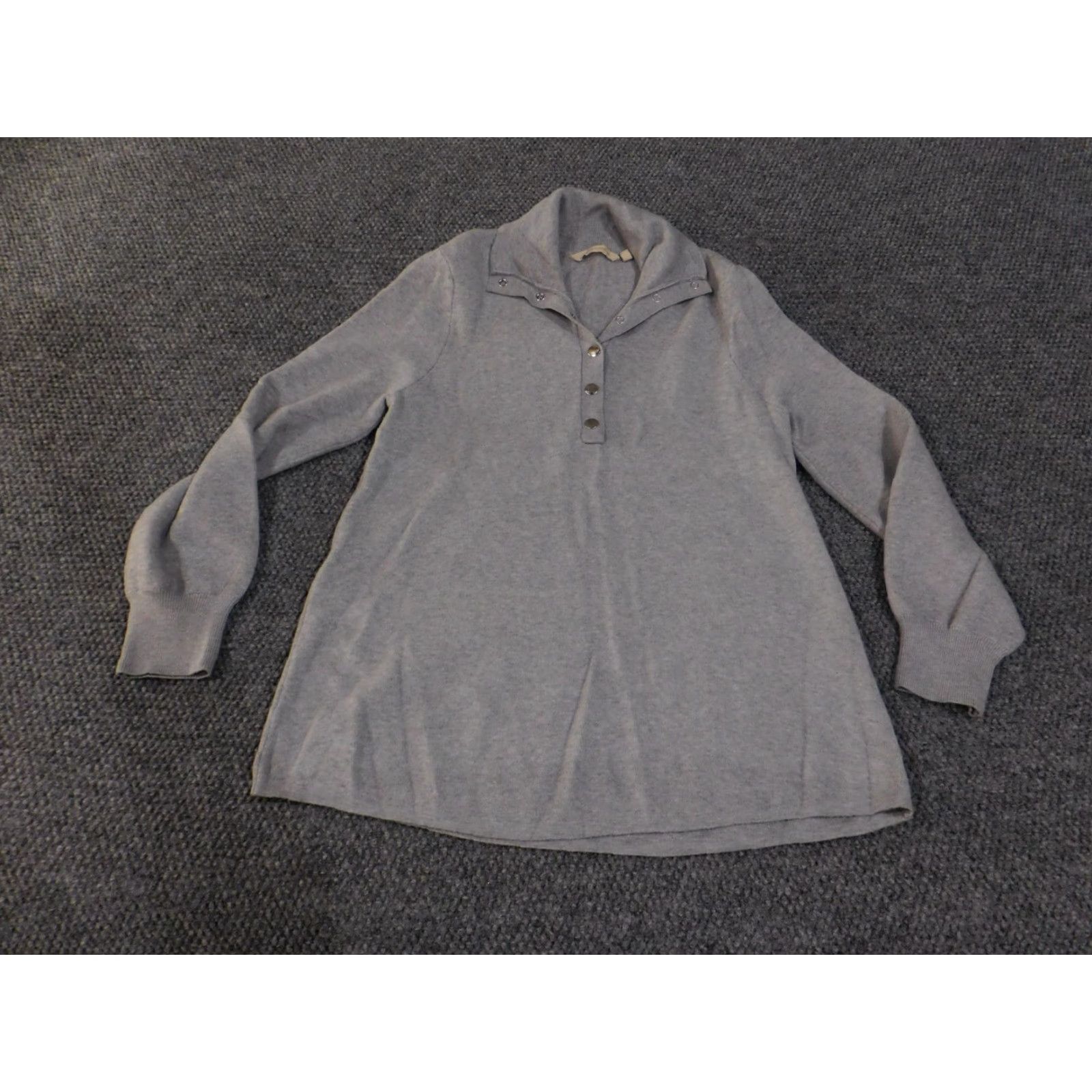 Soft Surroundings Soft Surroundings Sweater Womens Medium Gray Pullover Collared Button Cozy Fall Size M / US 6-8 / IT 42-44 - 2 Thumbnail