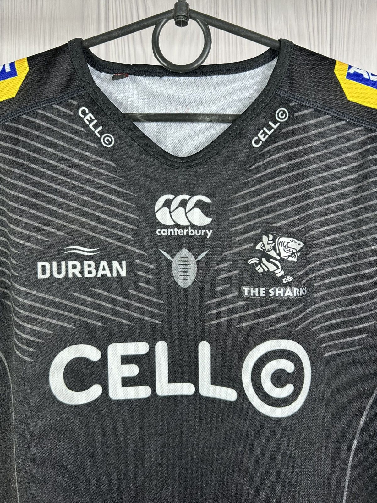 Canterbury of New Zealand Sharks Rugby Durban South Africa 2018/19 Jersey CANTERBURY Size US S / EU 44-46 / 1 - 4 Thumbnail