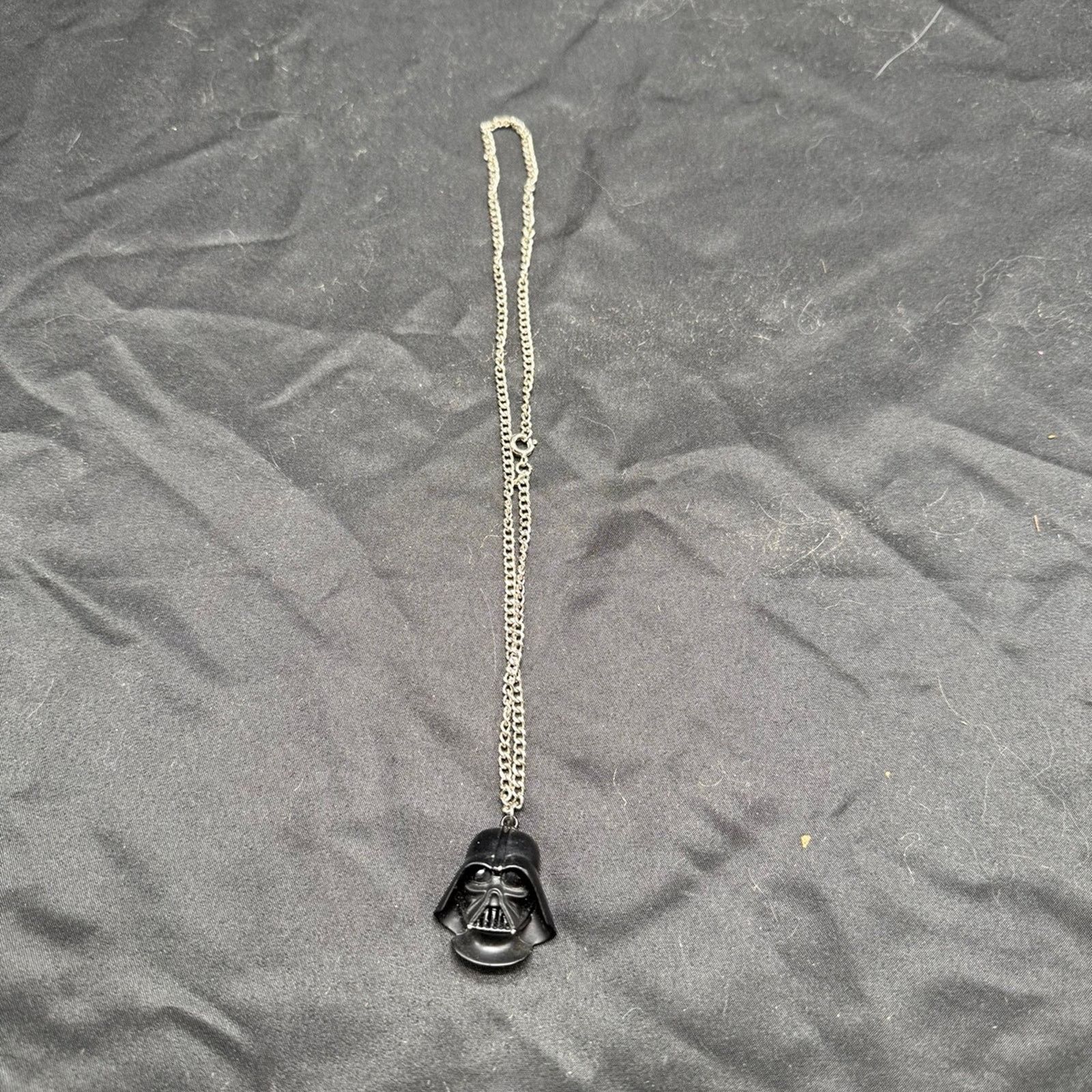 Universal Studios Cast metal Darth Vader pendant Size ONE SIZE - 4 Thumbnail