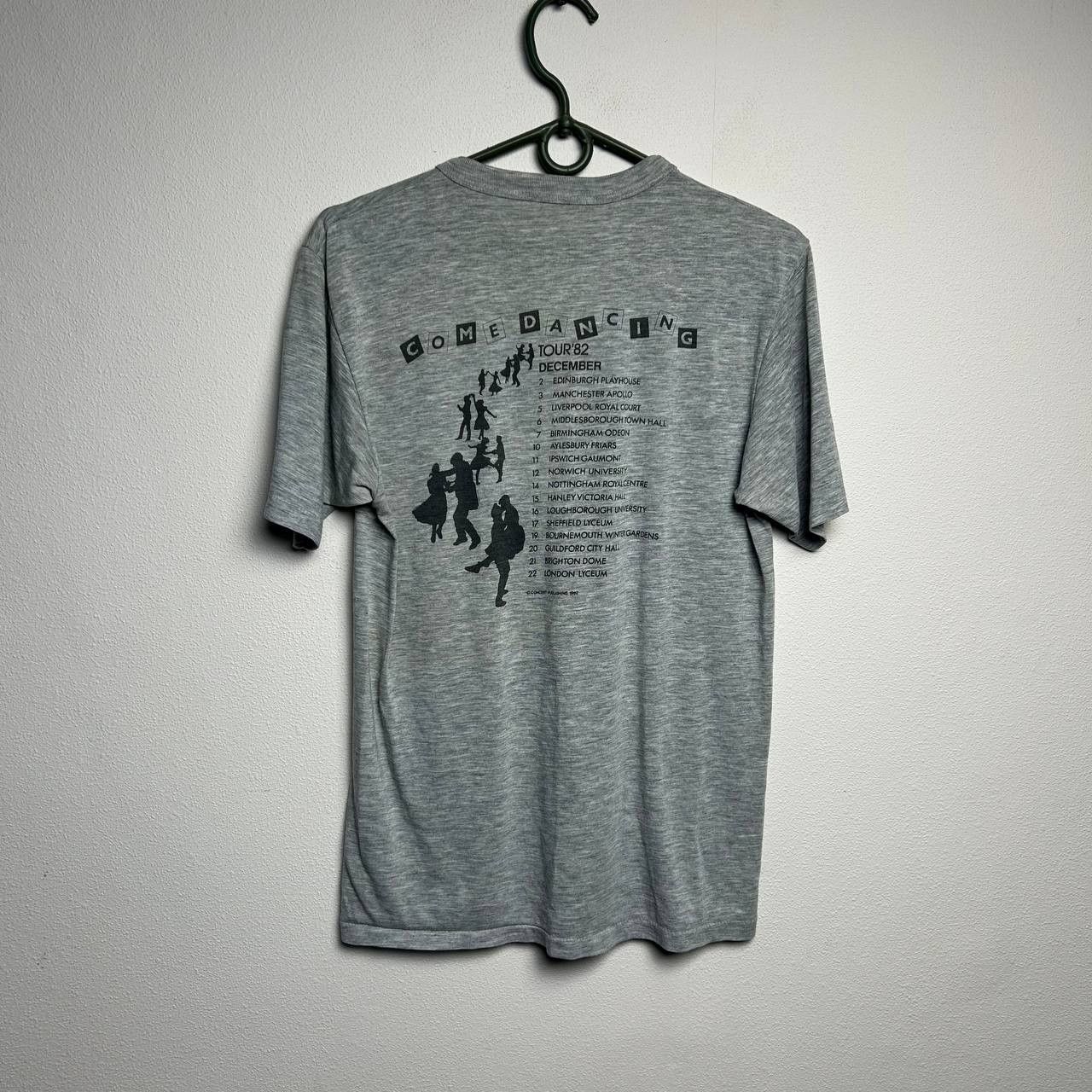 Band Tees Vintage The Kinks 1982 Come Dancing big logo rock band tee Size US S / EU 44-46 / 1 - 10 Thumbnail