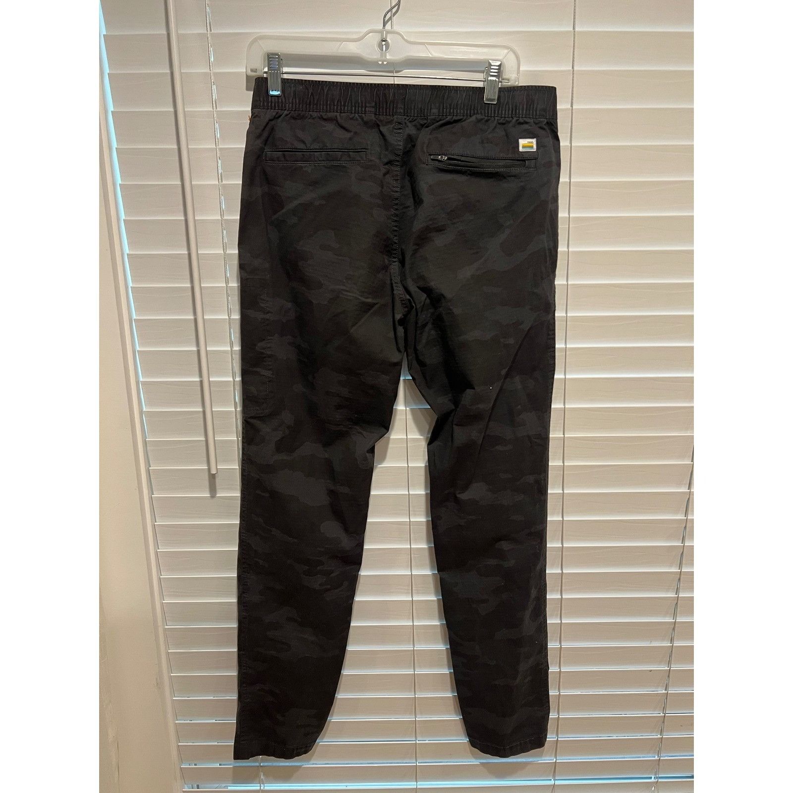 Vuori Vuori Pants Men's Large Ripstop Organic Cotton Black Gray Ca Size US 32 / EU 48 - 6 Thumbnail