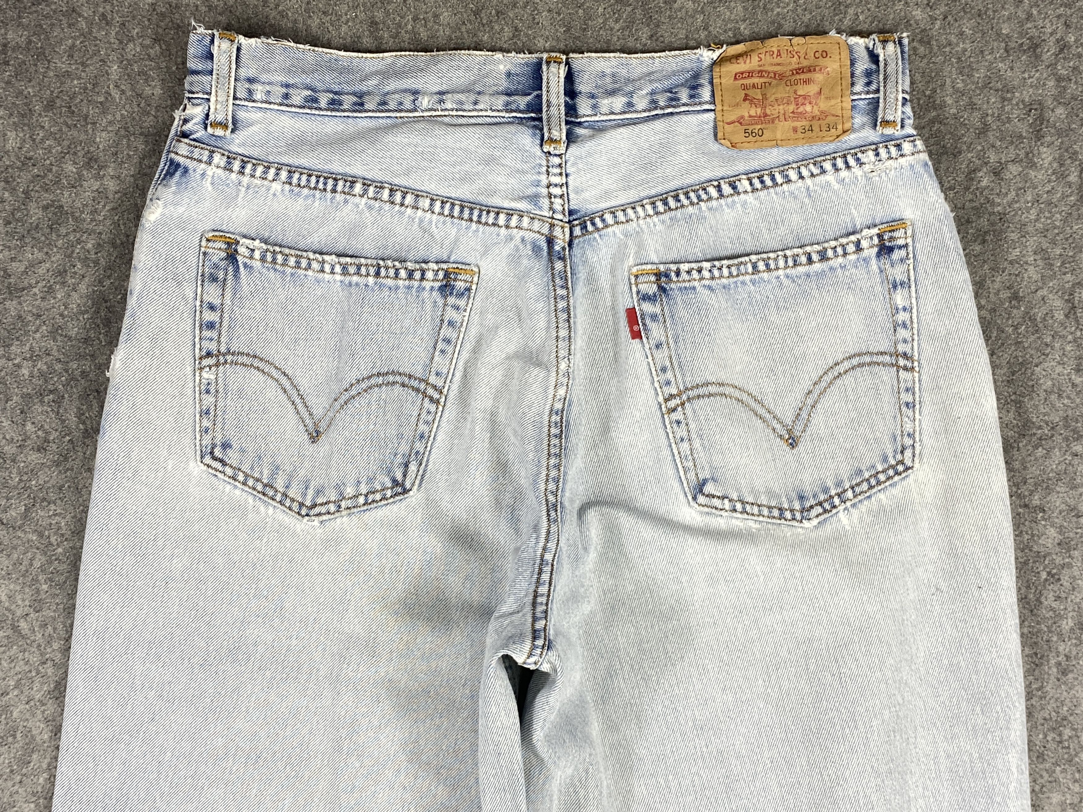 Levi's Light Blue Wash Vintage Levi's 560 33x32.5 Denim -JN1725 Size US 33 - 4 Thumbnail