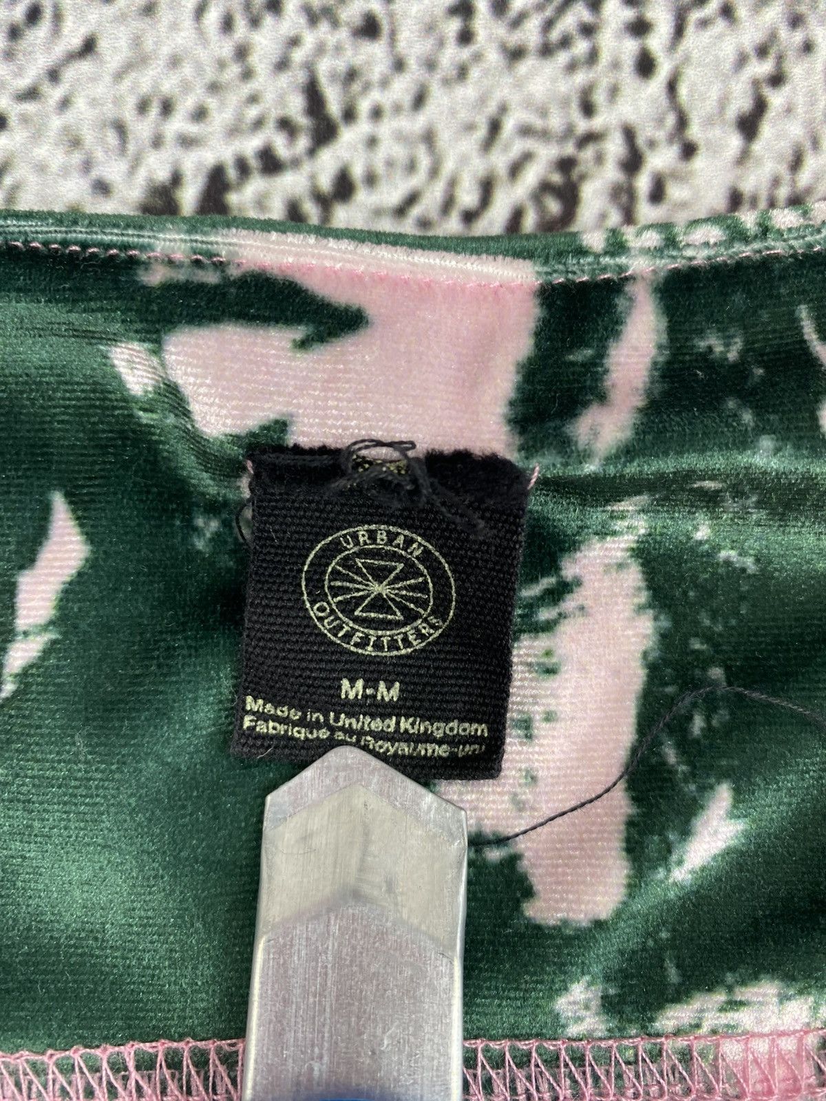 Vintage Vintage Y2K all over 00s mini skirt juicy style size M Size 30" / US 8 / IT 44 - 4 Thumbnail