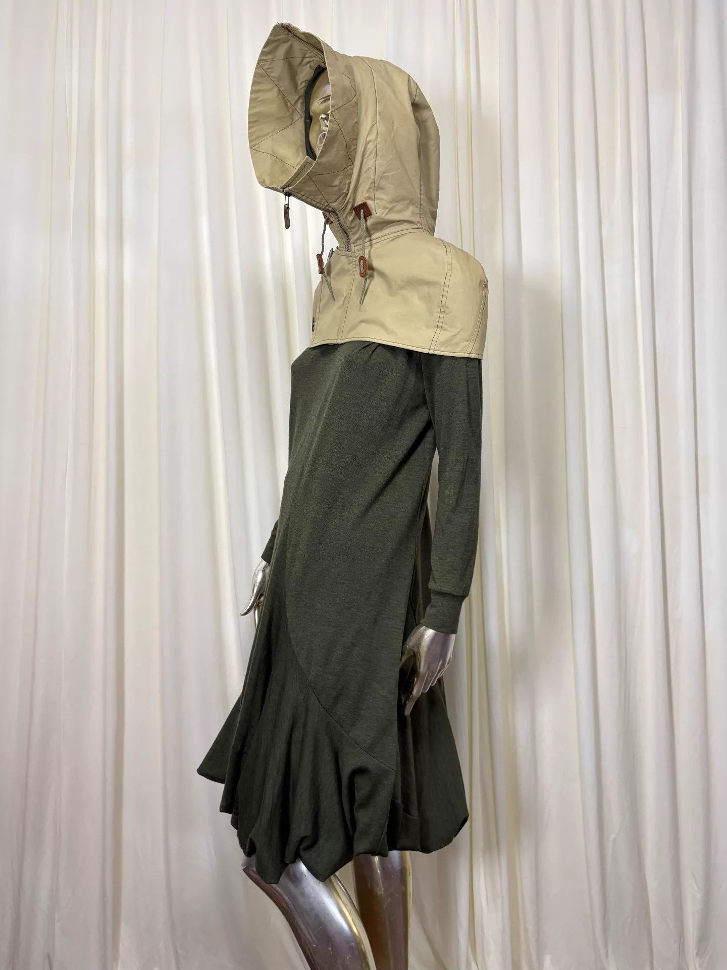 Junya Watanabe Junya Watanabe 2010fw Wool Hooded Dress S (Elastic Waist) Size S / US 4 / IT 40 - 1 Thumbnail