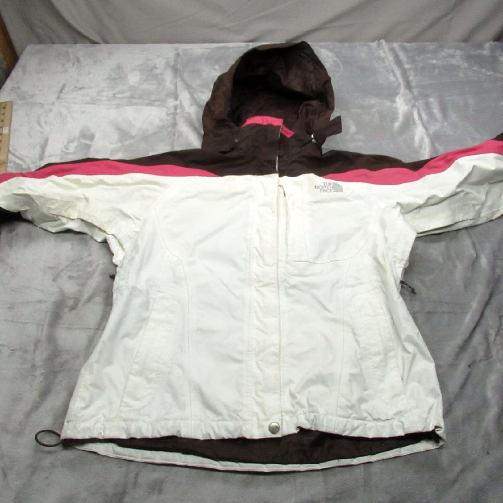 The North Face VINTAGE The North Face Jacket Women Medium Pink White Waterproof Hooded 3in1 SHELL Rain Snow Size M / US 6-8 / IT 42-44 - 3 Thumbnail