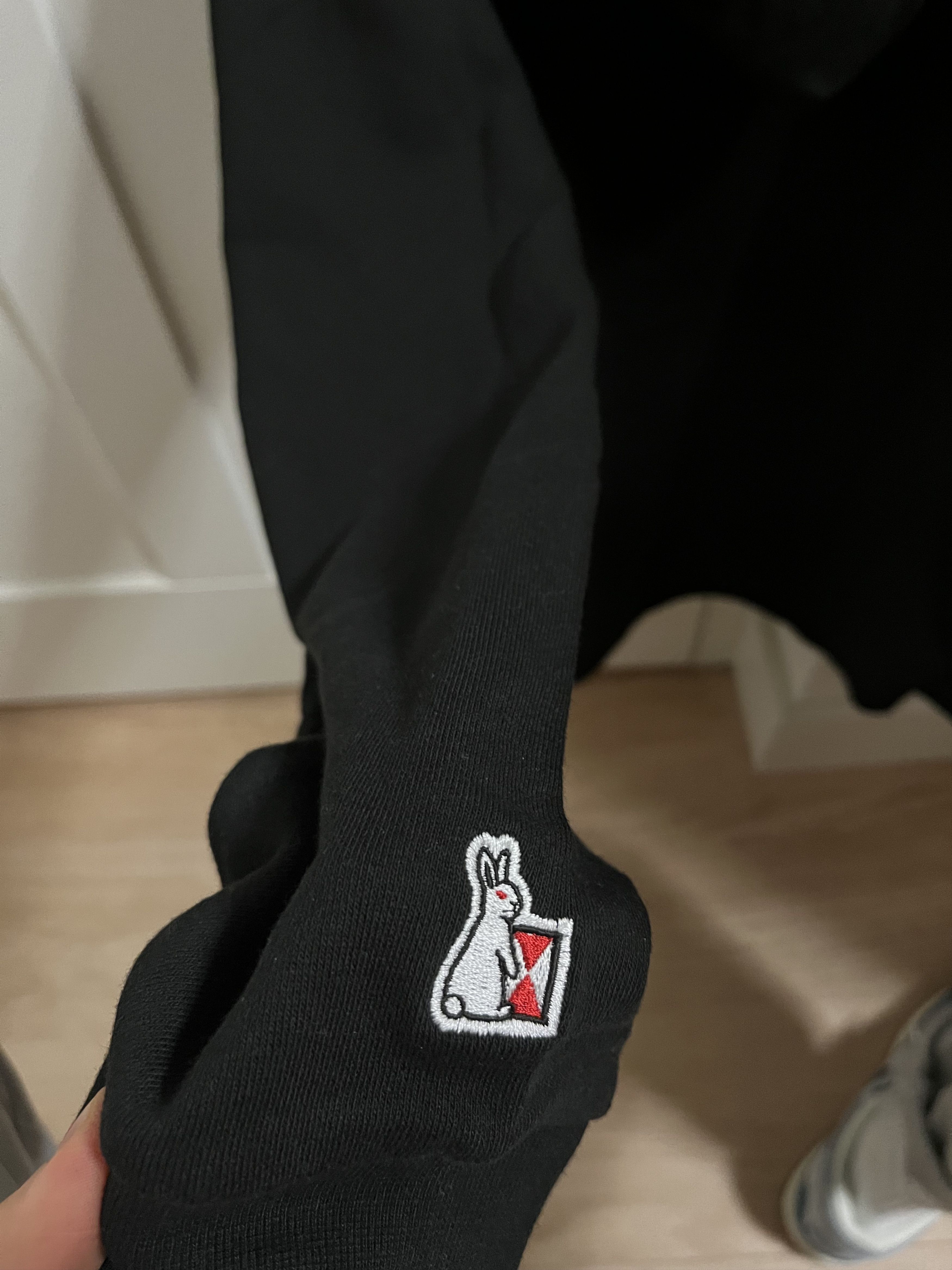 FR2 Fxxking rabbit FR2 smoking chills (kills) hoodie Size US L / EU 52-54 / 3 - 5 Thumbnail