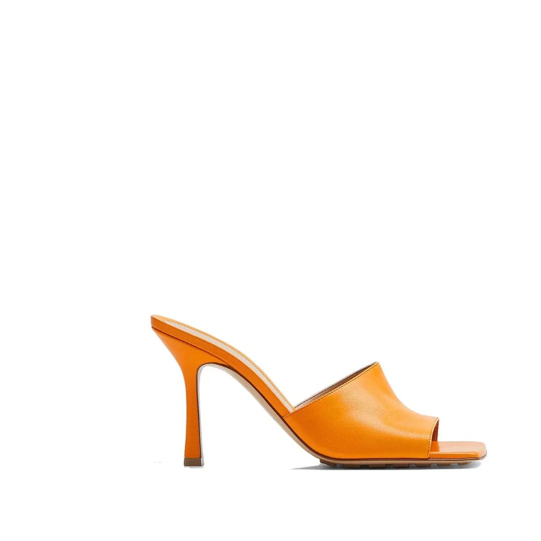 Bottega Veneta o1mle0325 Stretch Mules in Tangerine Size US 7 / IT 37 - 1 Thumbnail