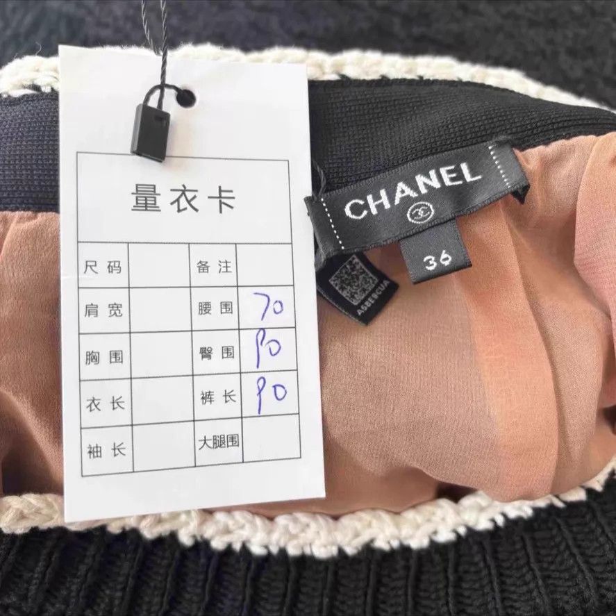 Chanel Chanel Women's Trousers Size 26" / US 2 / IT 38 - 4 Thumbnail