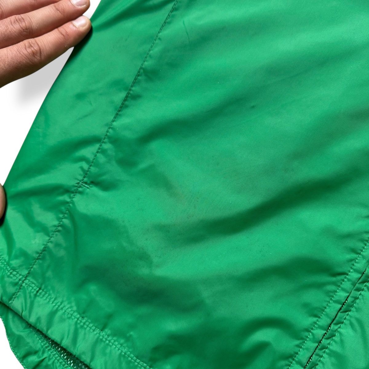 Nike Nike Vintage Track Nylon Sportwear Green Jacket Y2K Hooded Size US M / EU 48-50 / 2 - 11 Thumbnail