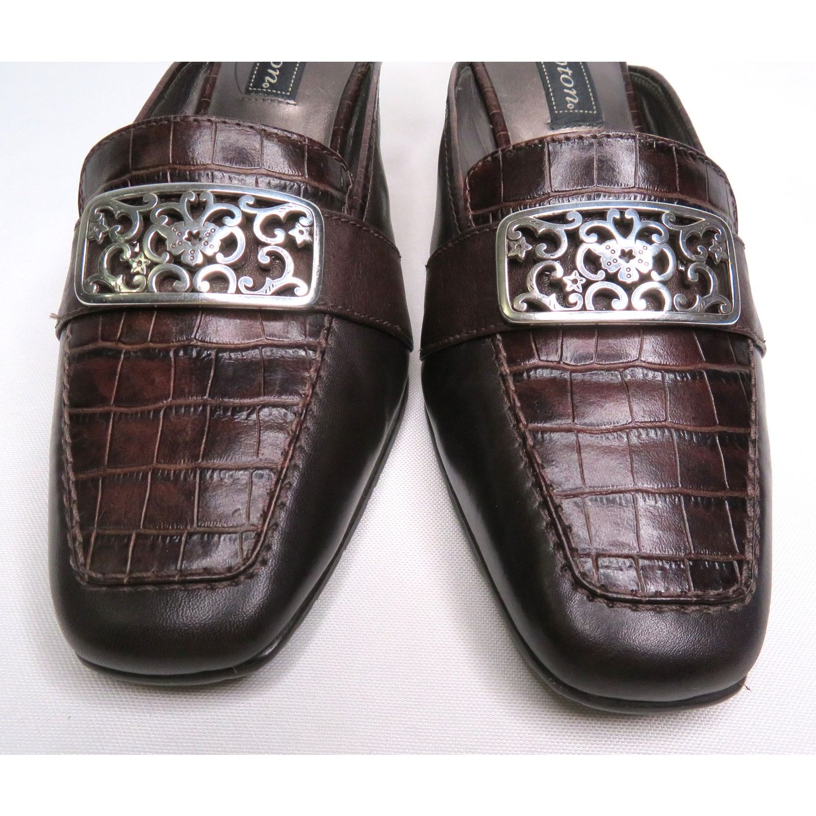 Brighton New BRIGHTON Steph Brown Croc Embossed Leather Mules Sz 7.5 Size US 7.5 / IT 37.5 - 3 Thumbnail