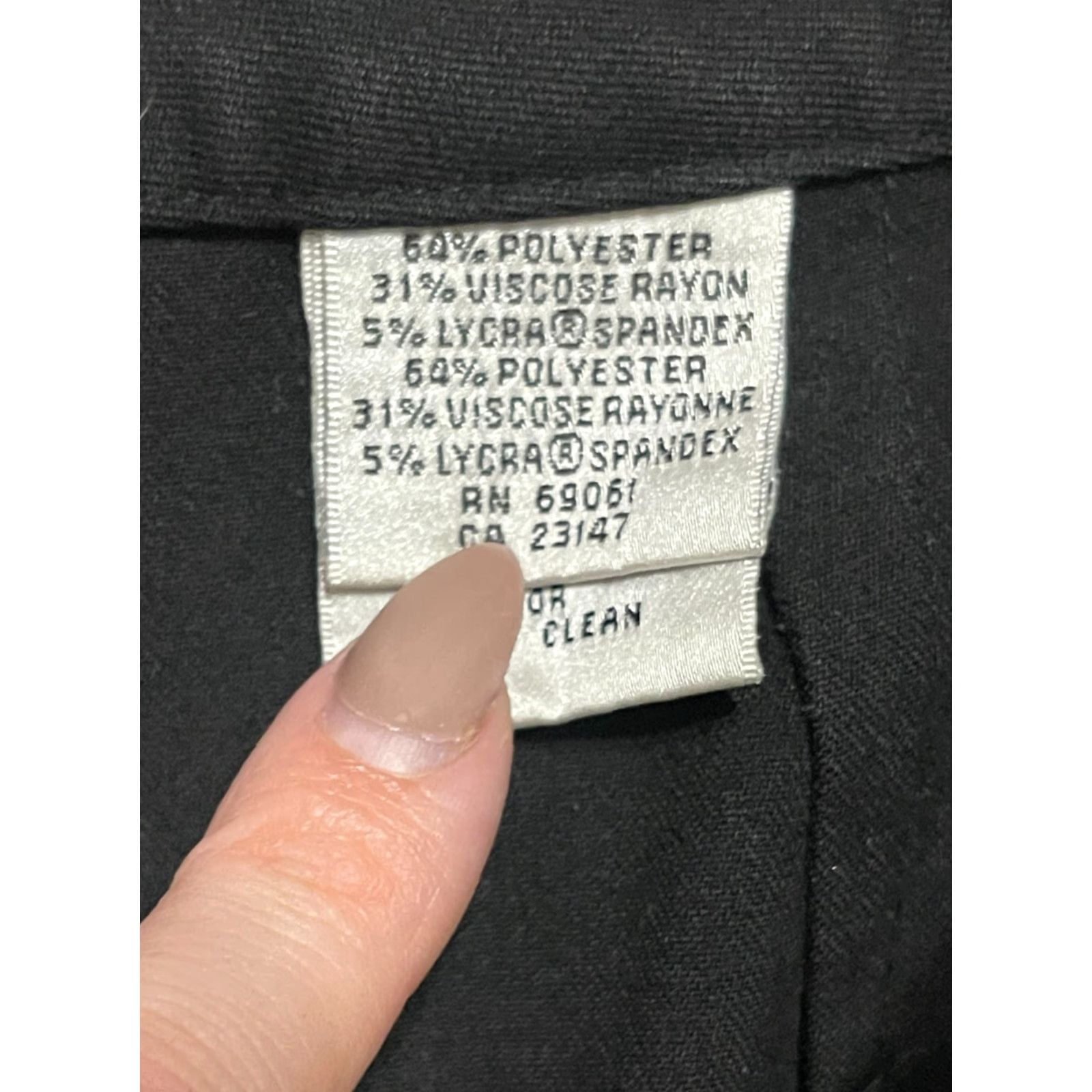 Talbots Talbots Pants Women 8P Black Stretch Dress Pants Flat Front Petite Regular Inseam 28 Leather? Size 30" / US 8 / IT 44 - 7 Thumbnail
