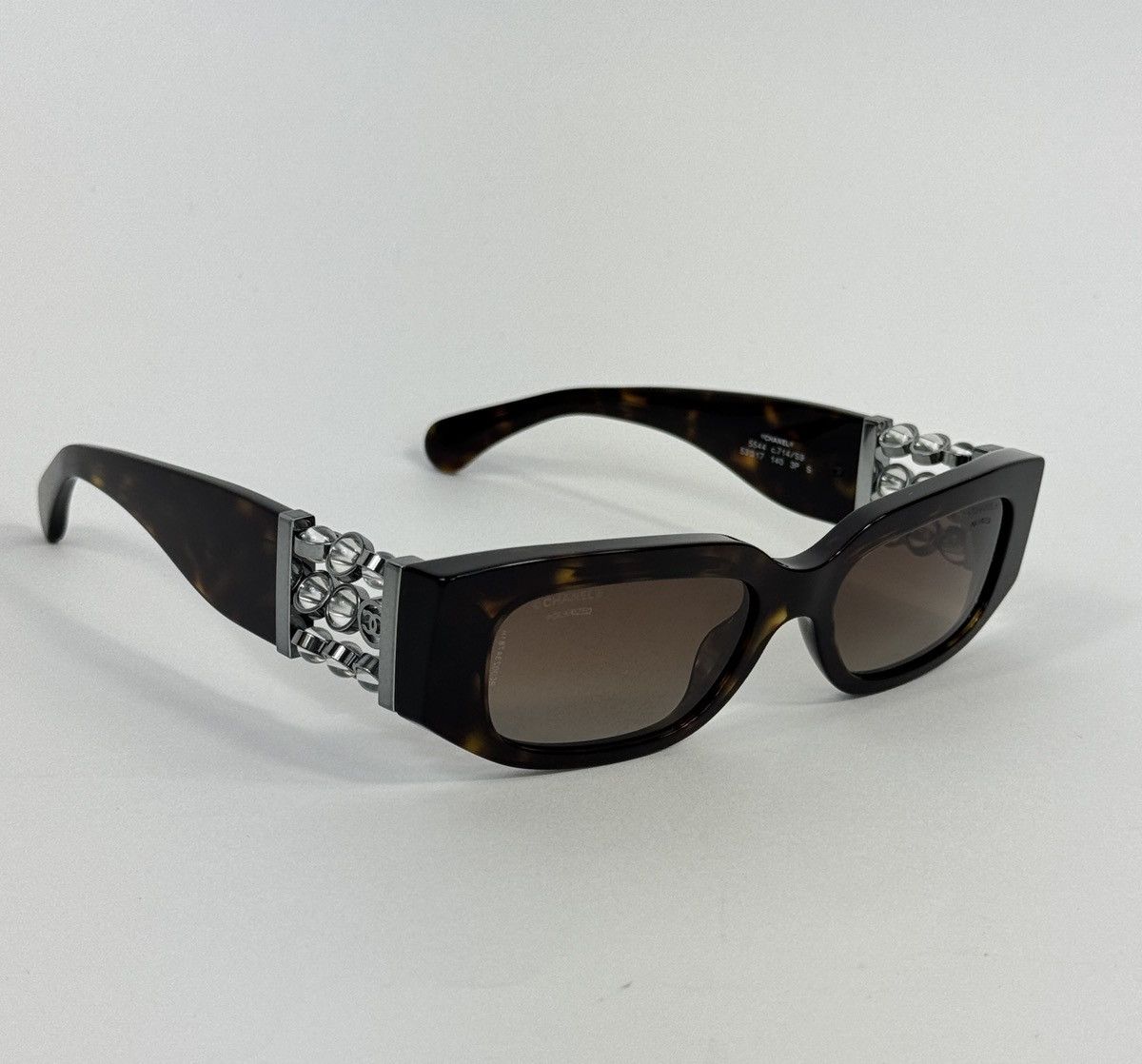 Chanel CHANEL RECTANGLE SUNGLASSES Size ONE SIZE - 1 Thumbnail