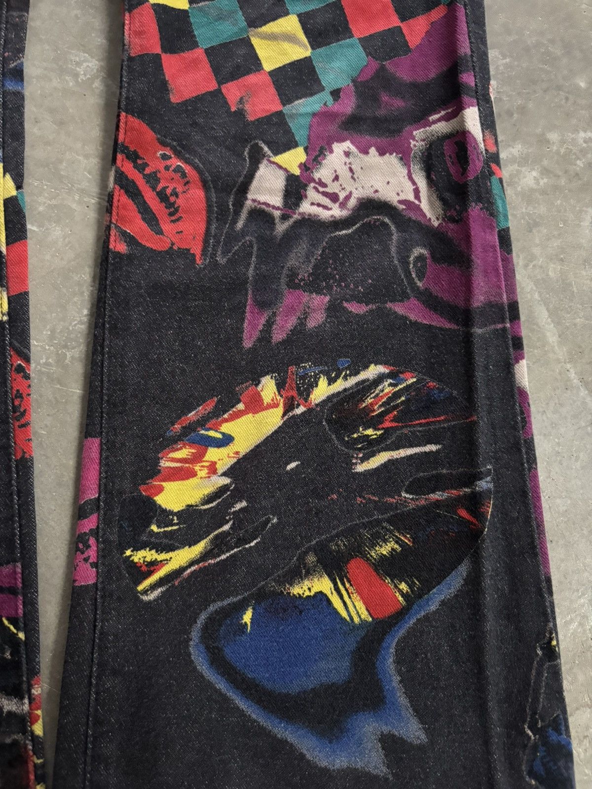 Versace VERSACE JEANS COUTURE bootcut flare jeans crazy overprint Size US 30 / EU 46 - 15 Thumbnail