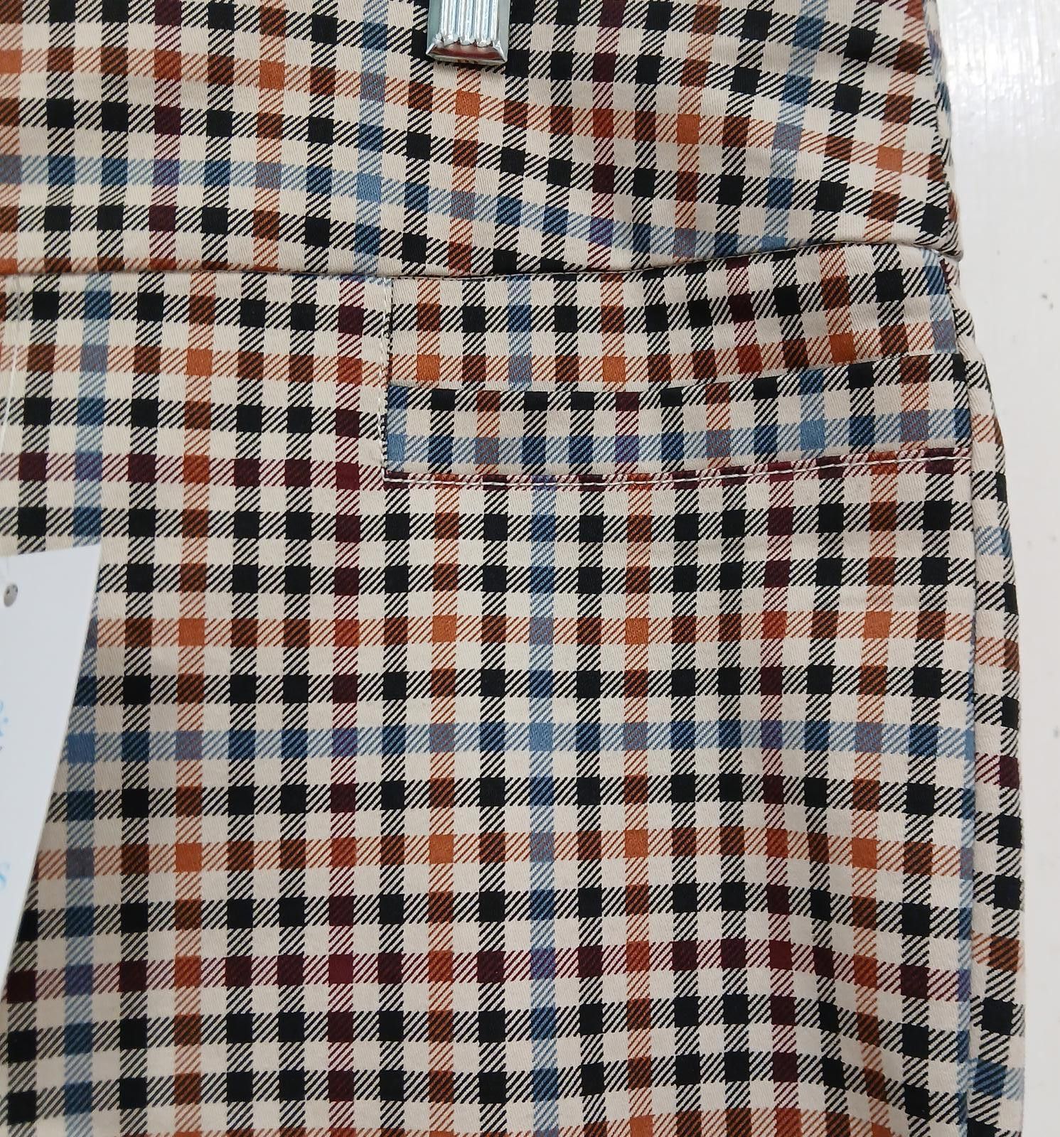 Croft & Barrow NWT Croft & Barrow Checkered Ankle Pants Women's 18 Size 40" / US 18 - 5 Thumbnail