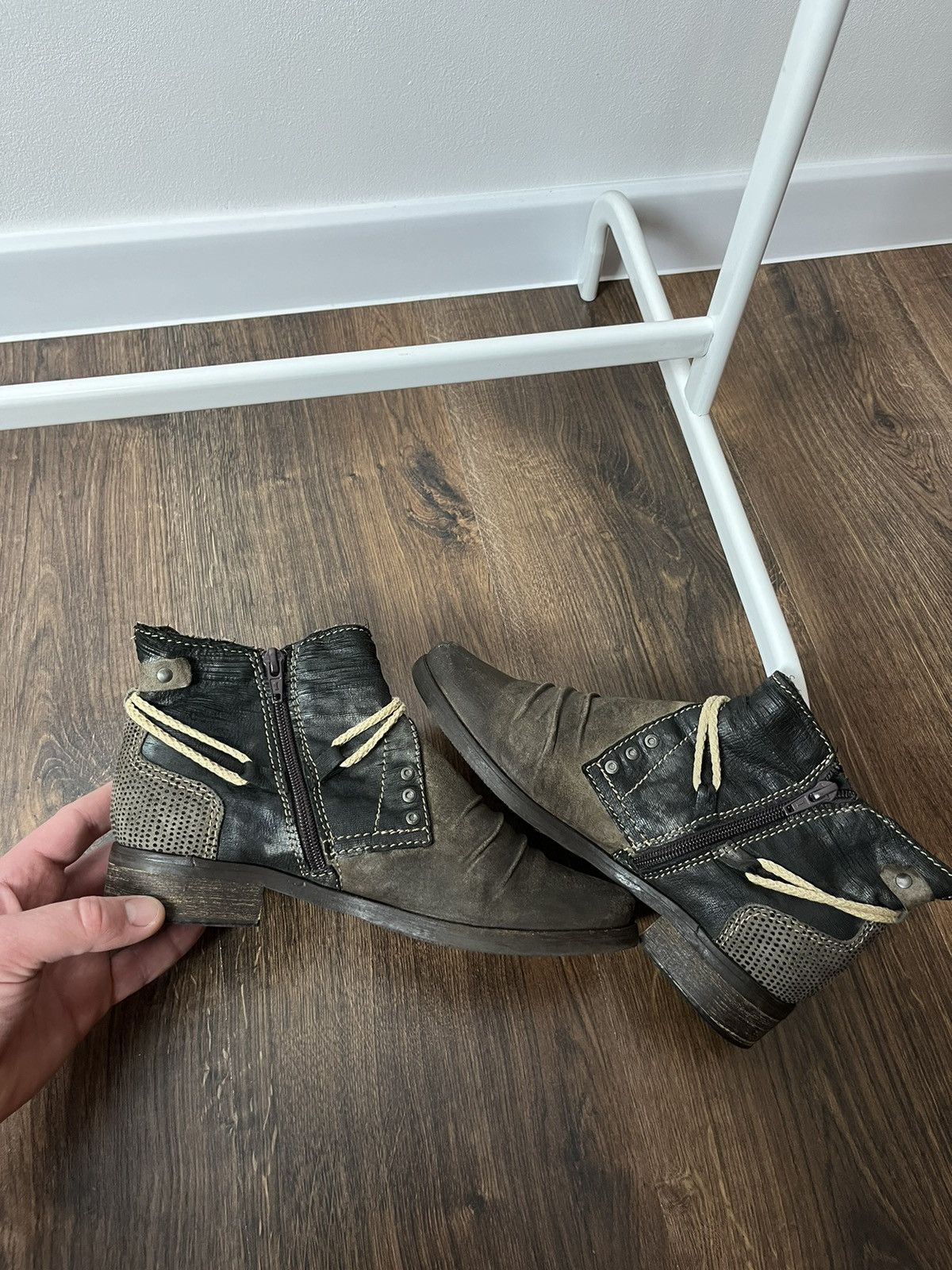 Japanese Brand × Vintage Vintage Avant Garde Womans Made in Italy Boots Shoes Leather Size US 6 / IT 36 - 10 Thumbnail