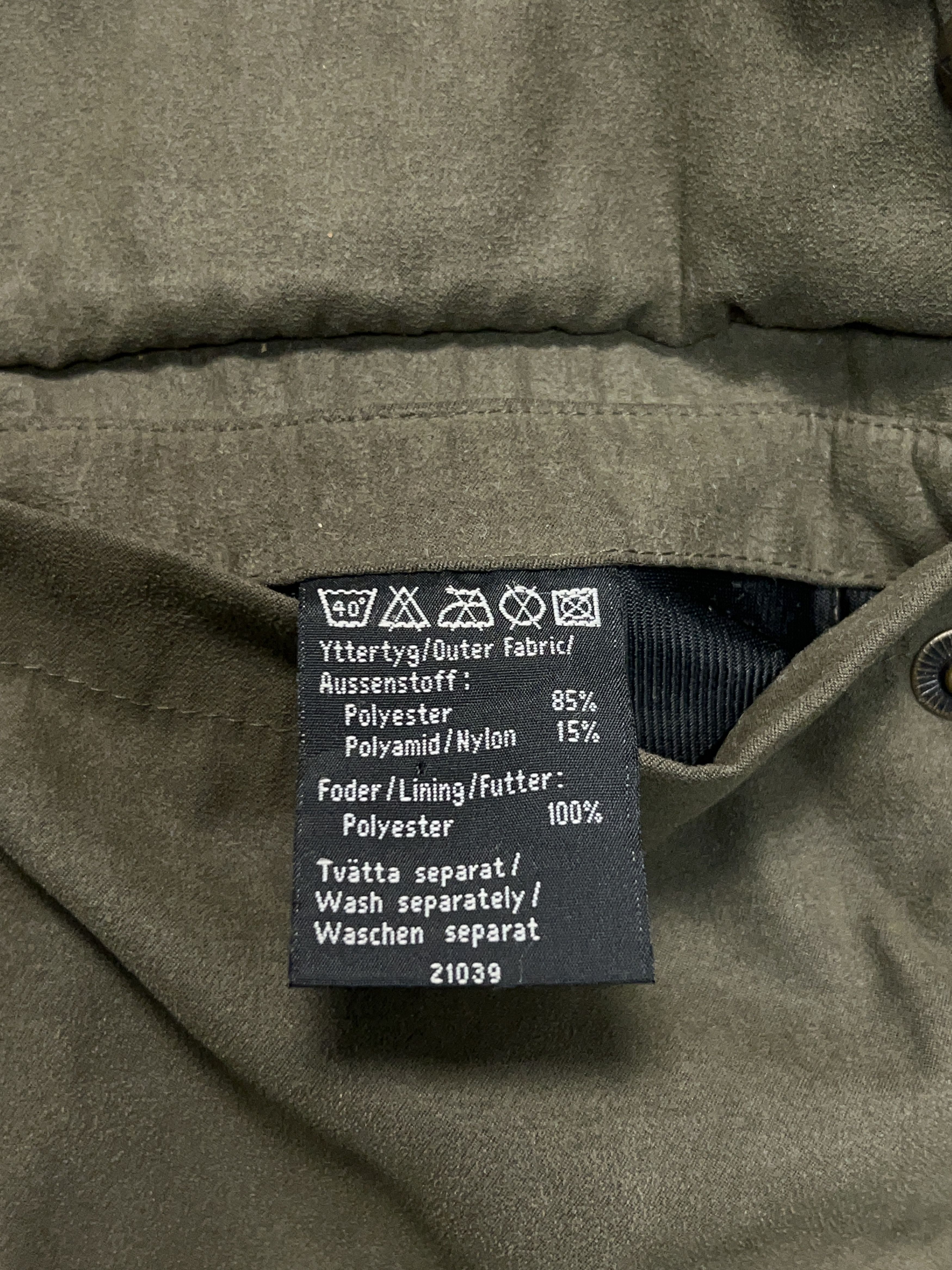 Fjallraven Forest Vest Gilet Waistcoat Pile Inside Hunting Size L Size US L / EU 52-54 / 3 - 9 Thumbnail