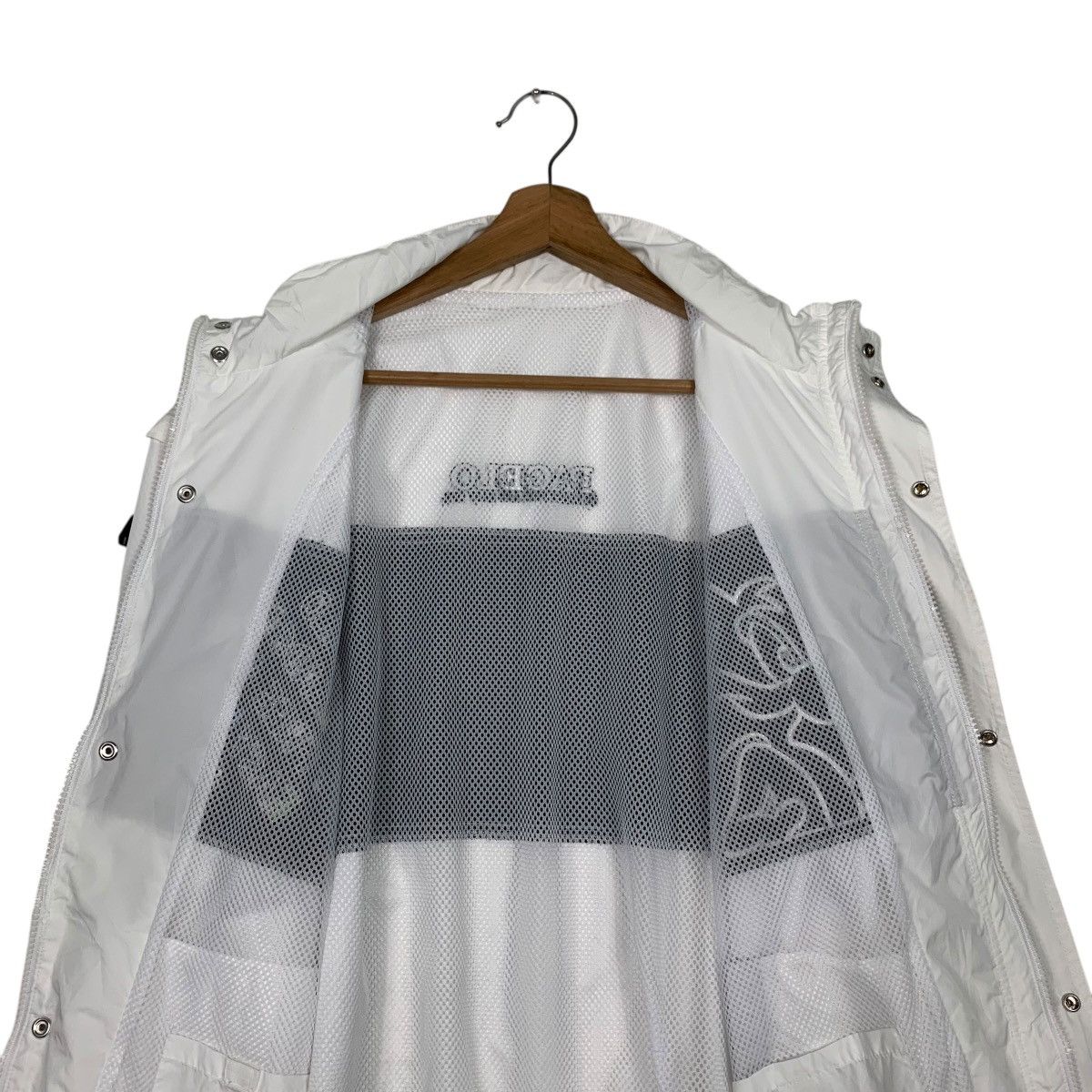 Japanese Brand PAGELO Bunny Graphics Light Zipper Jacket #2496-C112 Size US L / EU 52-54 / 3 - 12 Thumbnail