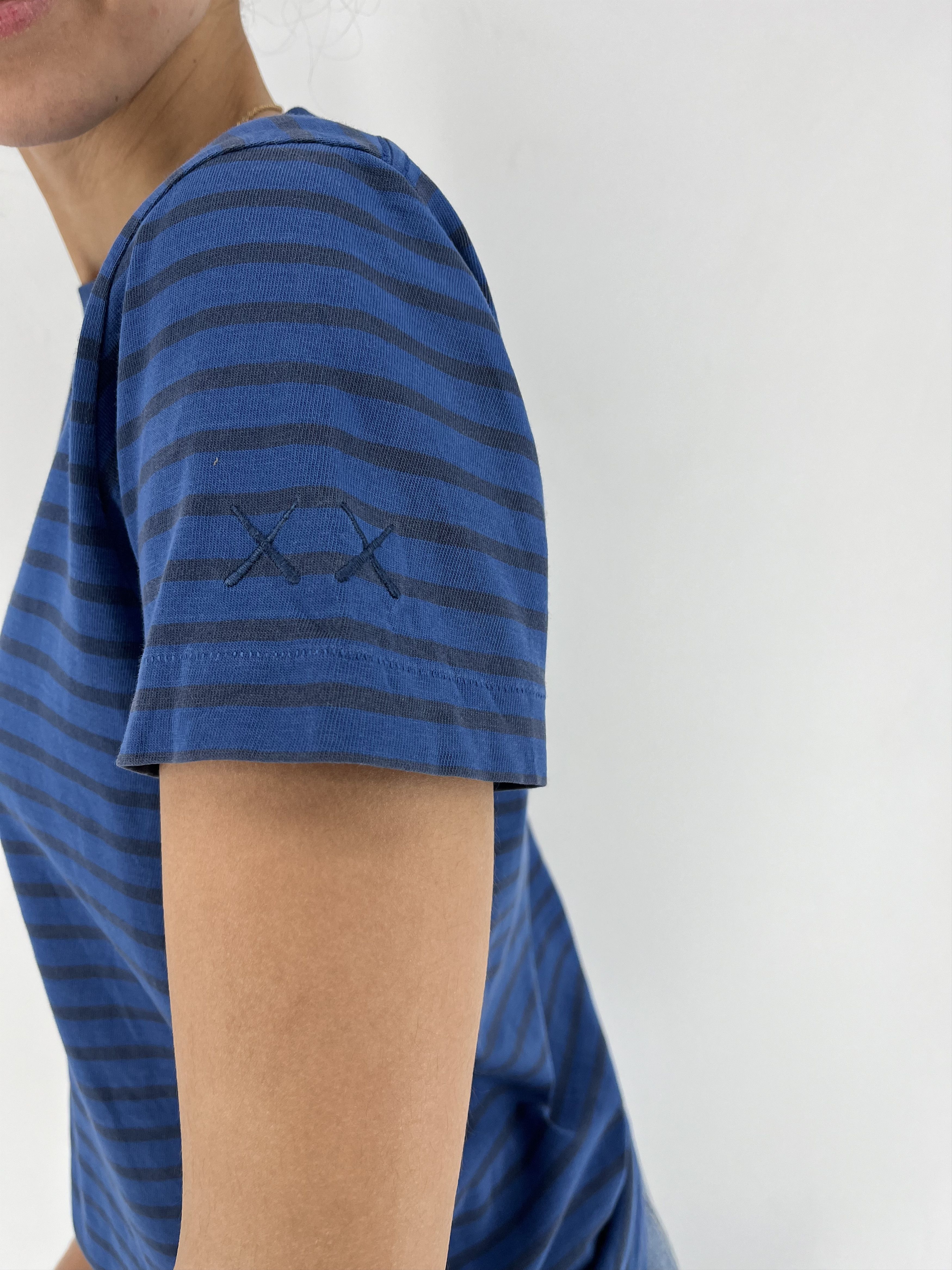 Kaws × Uniqlo Uniqlo Kaws Sesame Street Retro T-Shirt Y2K Hype Size XS / US 0-2 / IT 36-38 - 6 Thumbnail