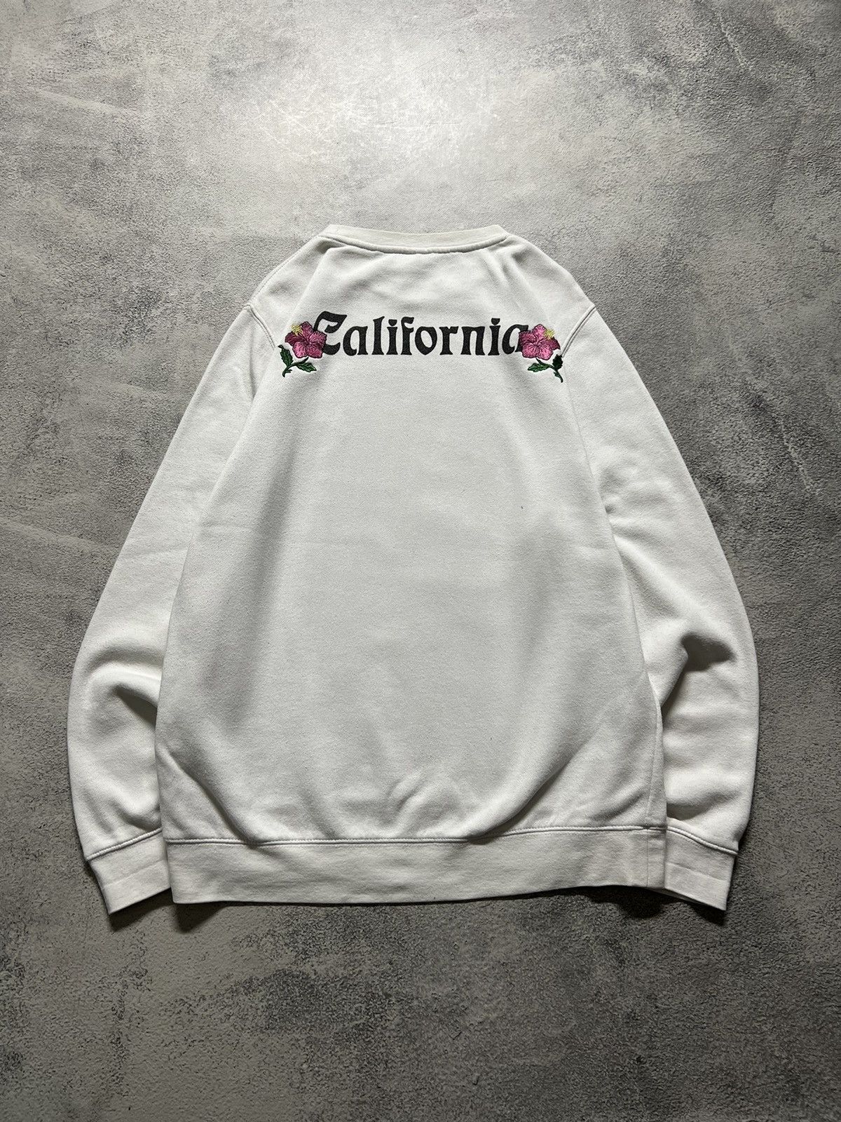 Stussy Vintage Y2k Stussy 🌸 California White 🤍 USA Sweatshirt 00’s Size US M / EU 48-50 / 2 - 7 Thumbnail