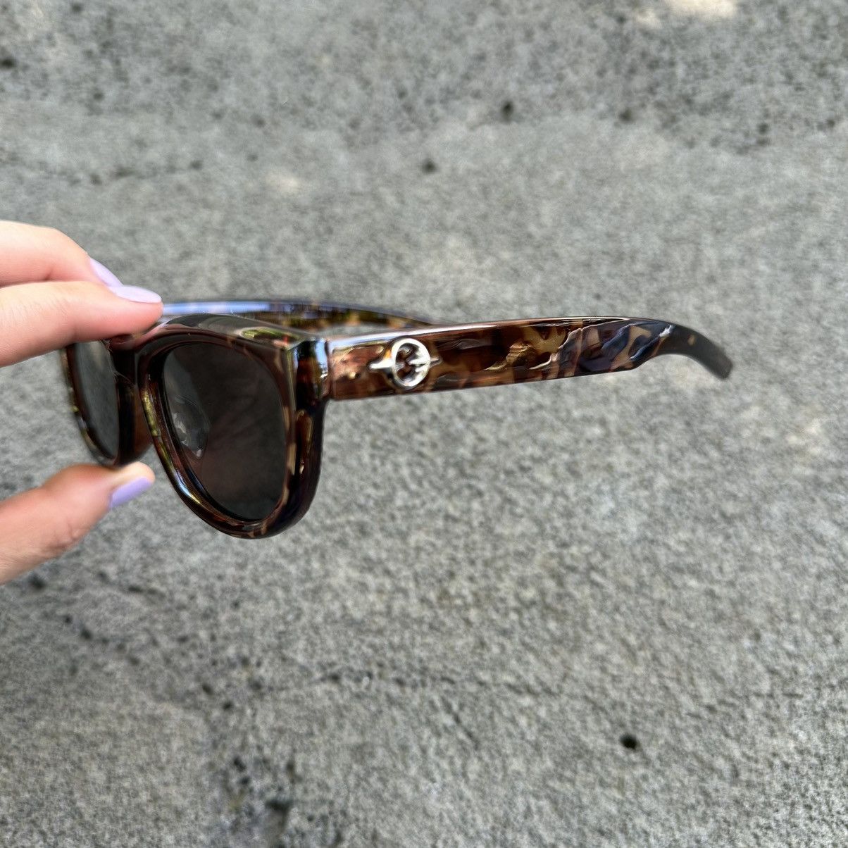 Other Y2K Unisex Sunglasses Retro Fashion Shades YT28-01 Size ONE SIZE - 2 Thumbnail