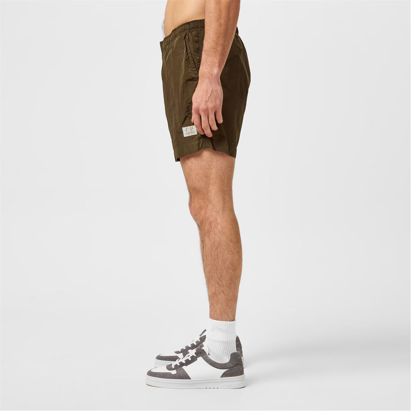 C.P. Company o1g2r1mq0426 Chrome Swim Shorts in Ivy Green Size US 40 / EU 56 - 2 Thumbnail