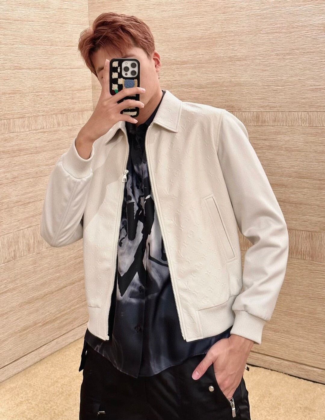 Louis Vuitton white logo lambskin leather jacket for men Size US L / EU 52-54 / 3 - 8 Thumbnail