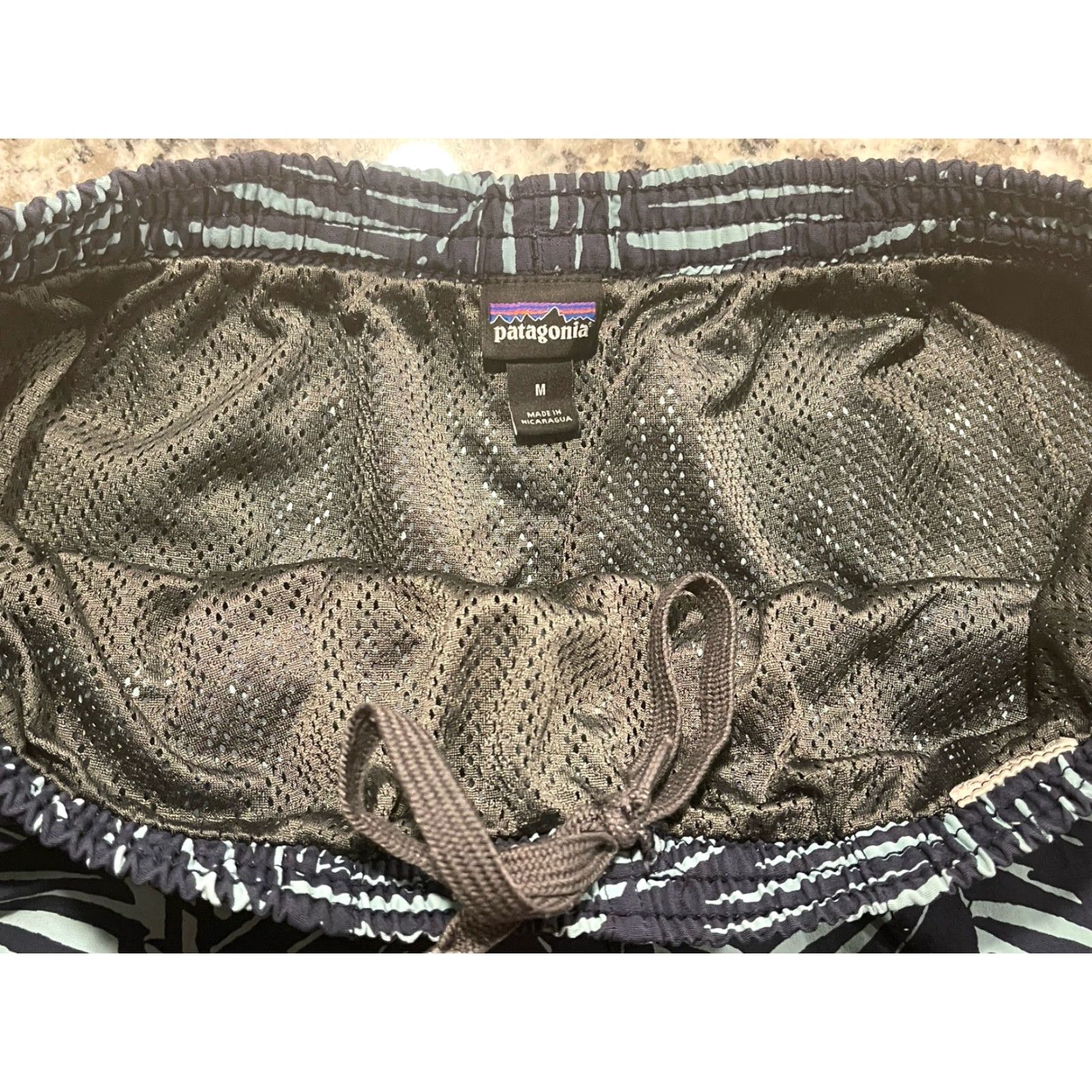Patagonia Patagonia Baggies Shorts Men’s Medium Blue Fern Grey Liner Hiking Size US 31 - 3 Thumbnail