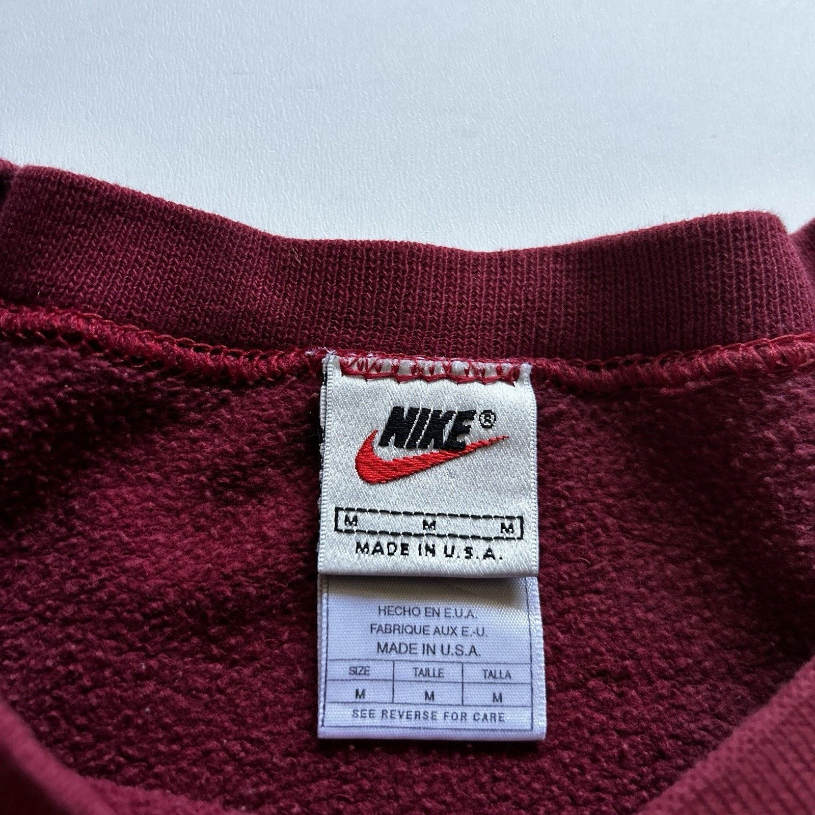 Nike Vintage 90s Nike Crewneck Tonal Swoosh Burgundy Red Medium Size US M / EU 48-50 / 2 - 3 Thumbnail