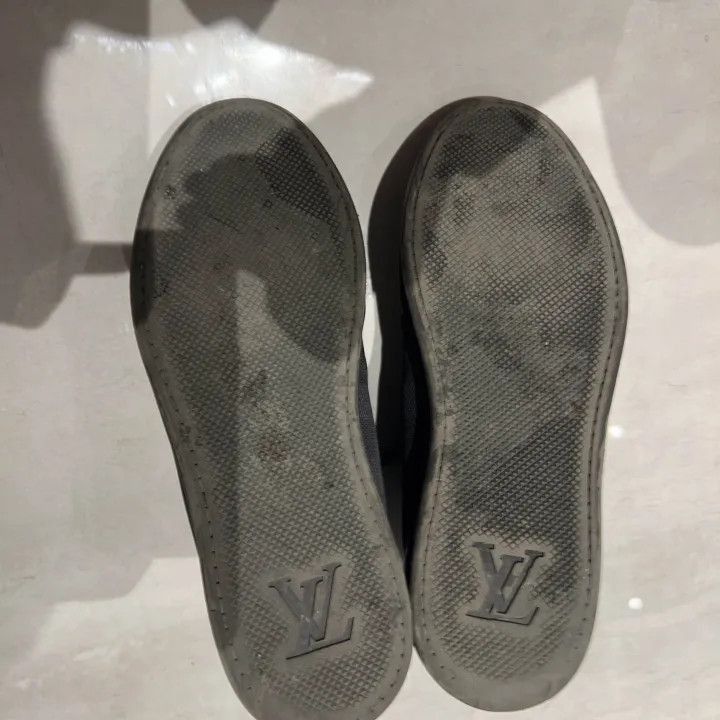Louis Vuitton Louis Vuitton Casual Stylish Sneakers in Black -2508 Size US 8 / EU 41 - 4 Thumbnail