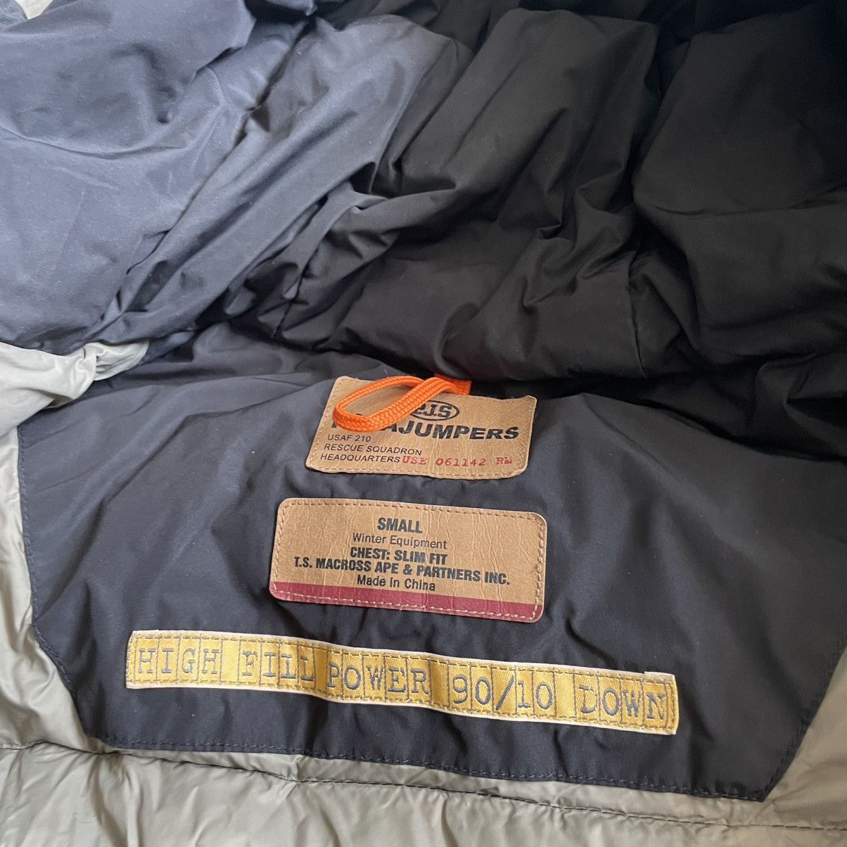 Parajumpers Parajumpers down jacket puffer coat Masterpiece alaska bombe Size US S / EU 44-46 / 1 - 14 Thumbnail