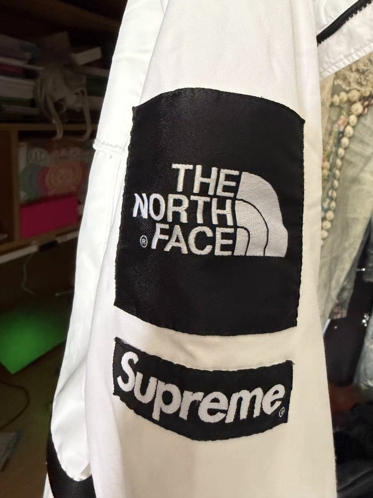 Supreme × The North Face Supreme tnf steep tech white north face hooded jacket Size US M / EU 48-50 / 2 - 3 Thumbnail